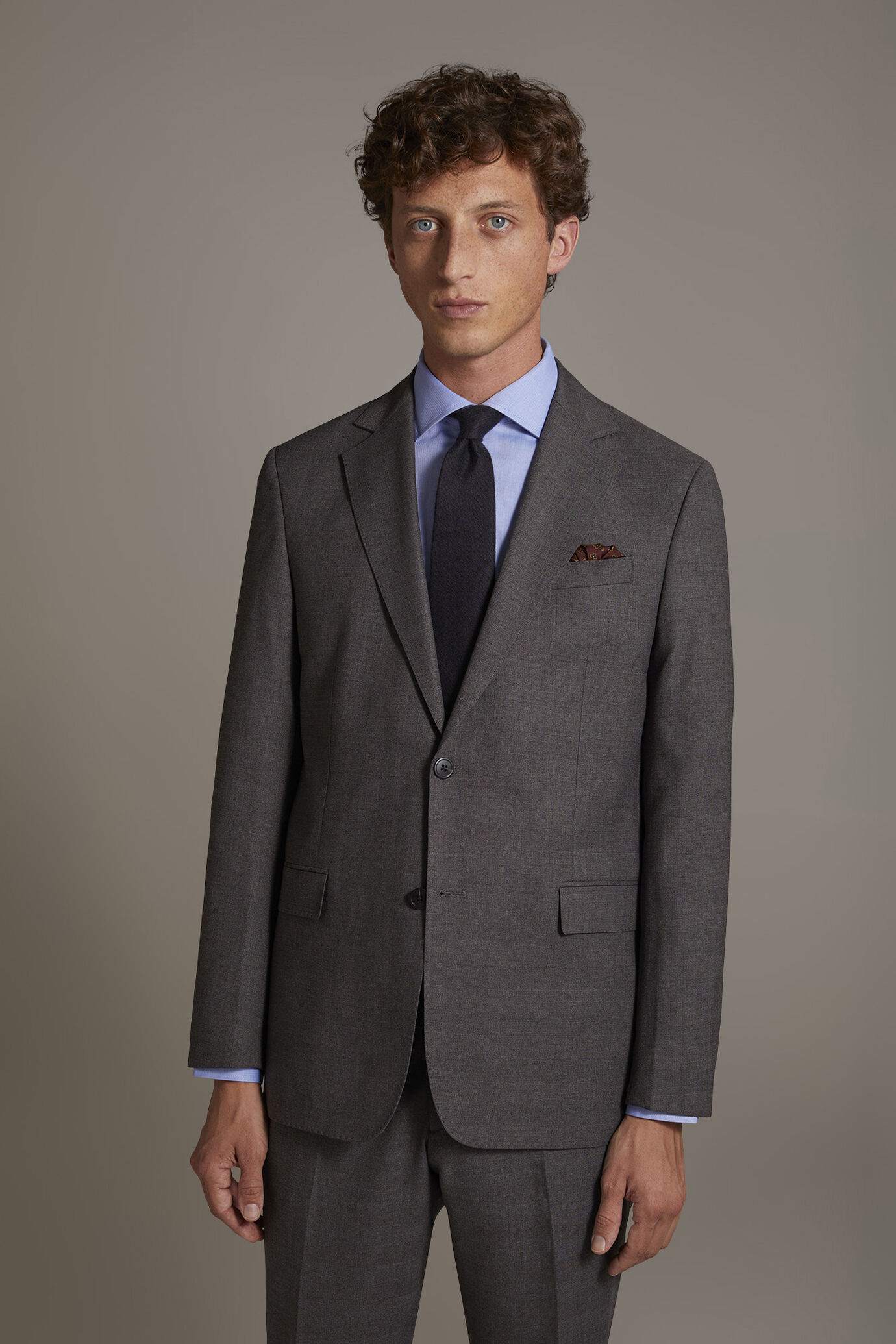 Single breasted suit flat trousers prince of wales fabric design image number 2
