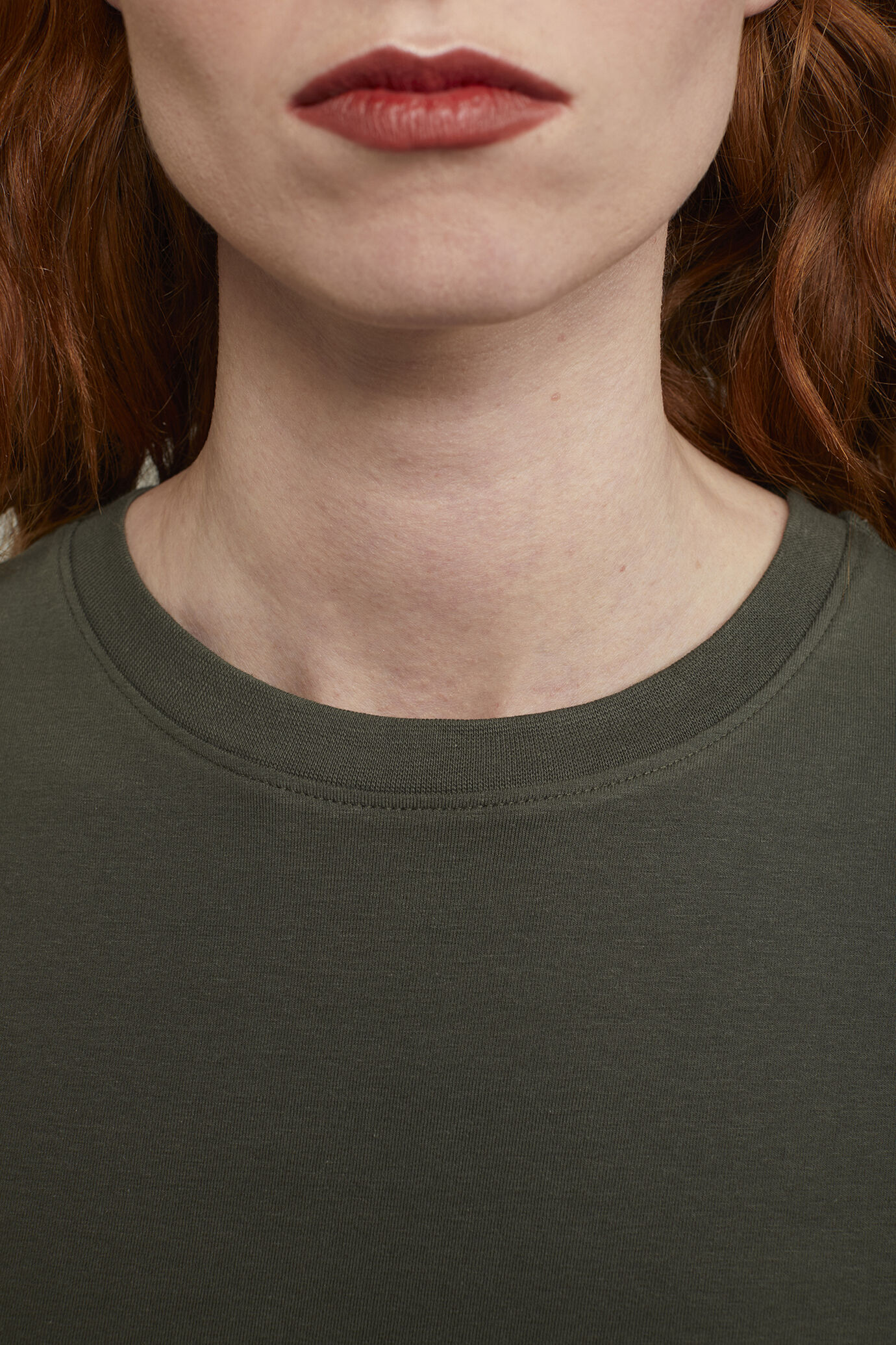 Robe midi femme à col rond et manches courtes en jersey de coton stretch coupe régulière image number 3