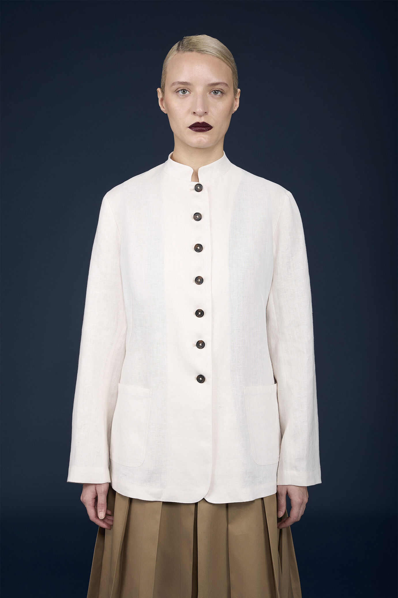 Giacca donna monopetto con collo coreano 100% lino image number 1