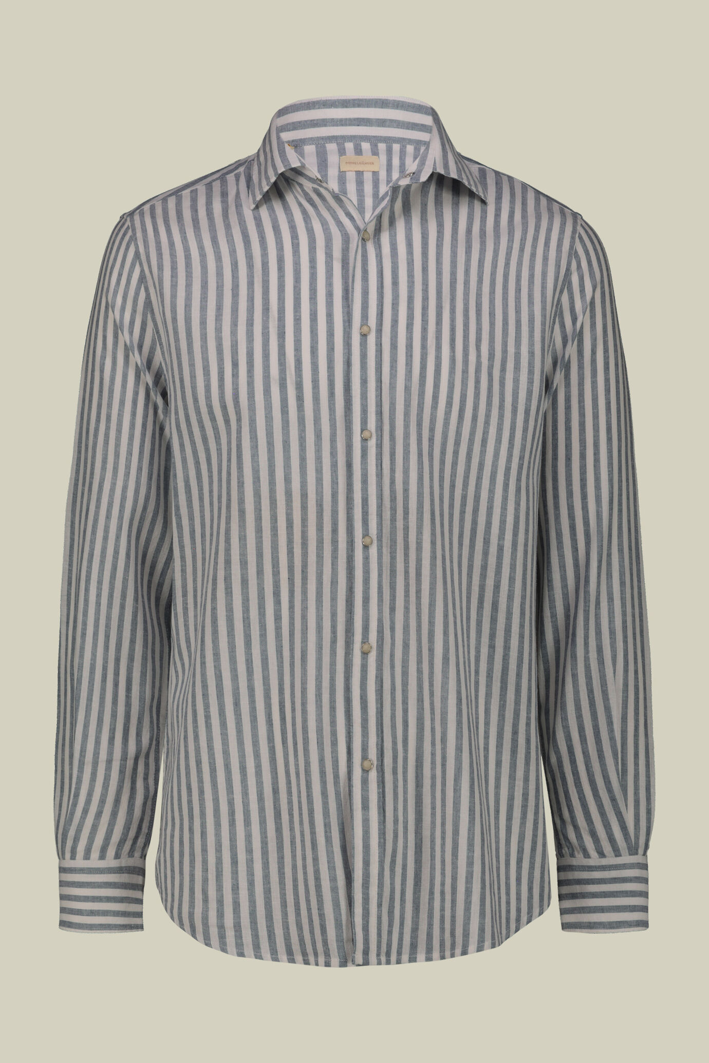 Chemise homme décontractée à col français en lin et coton lavé et rayé image number 4