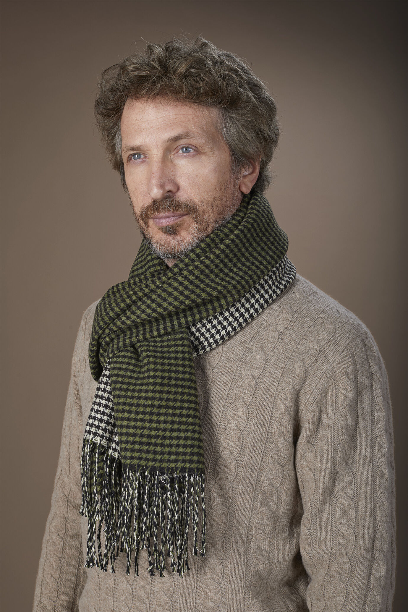 Men's double face houndstooth scarf
