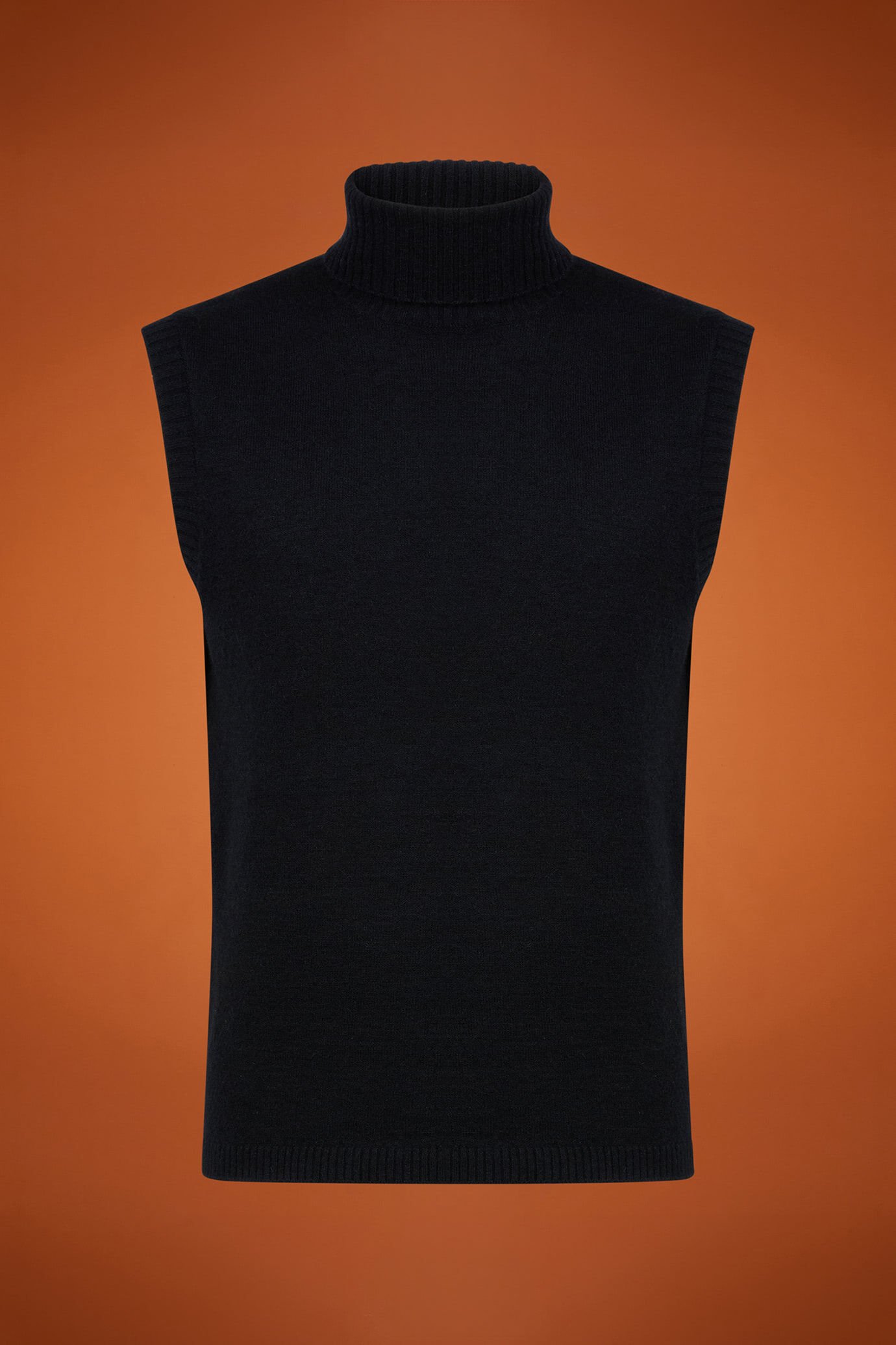 Men's regular fit high neck tank top in an alpaca/wool blend image number 4