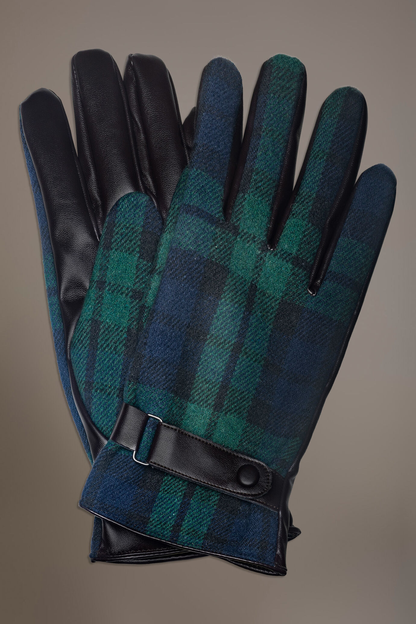 Tartan gloves