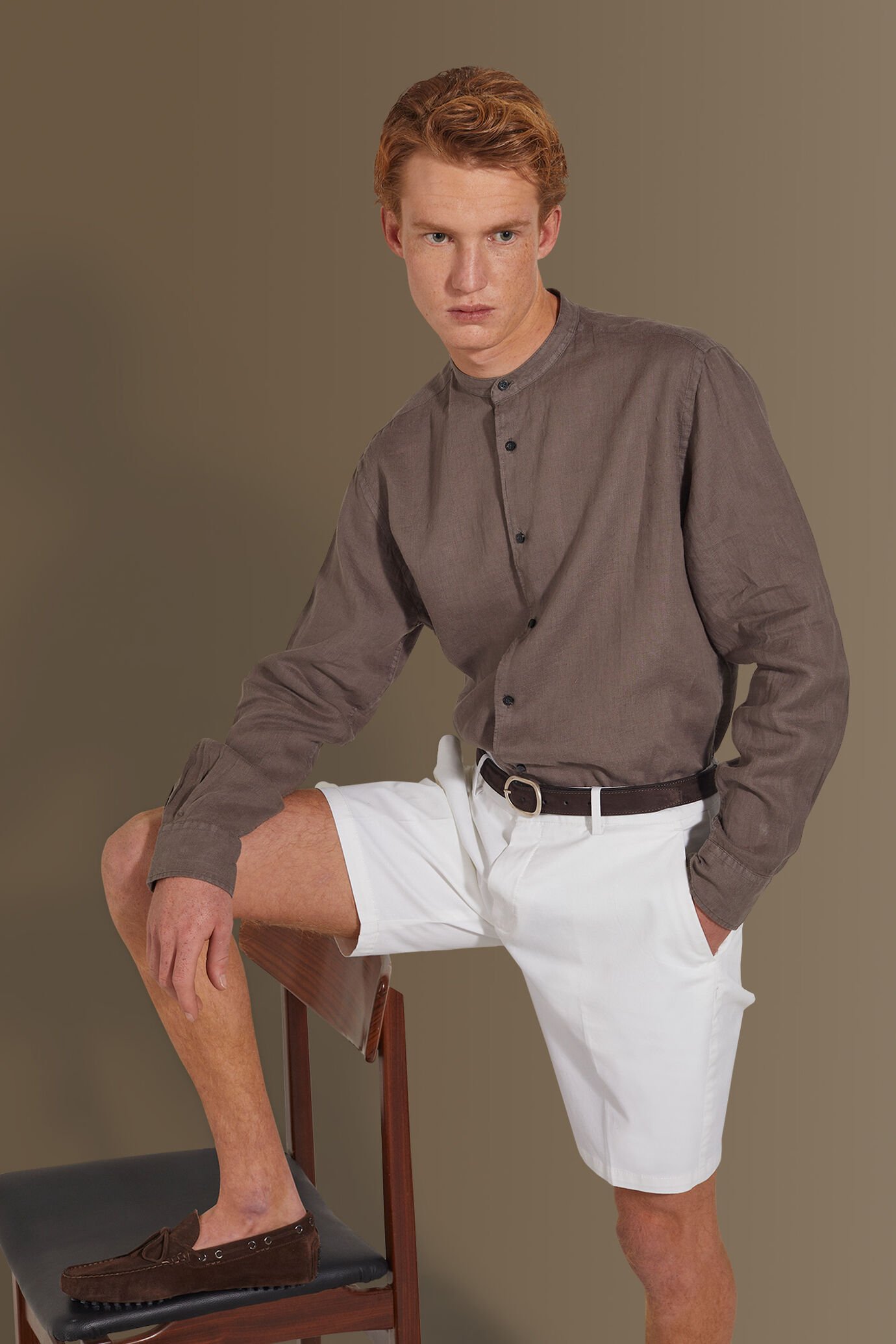 Classic bermuda twill stretch construction image number 0