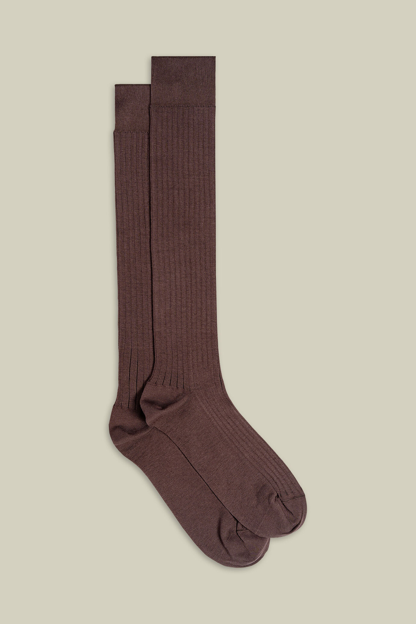 Plain ribbed men&rsquo;s socks image number 1