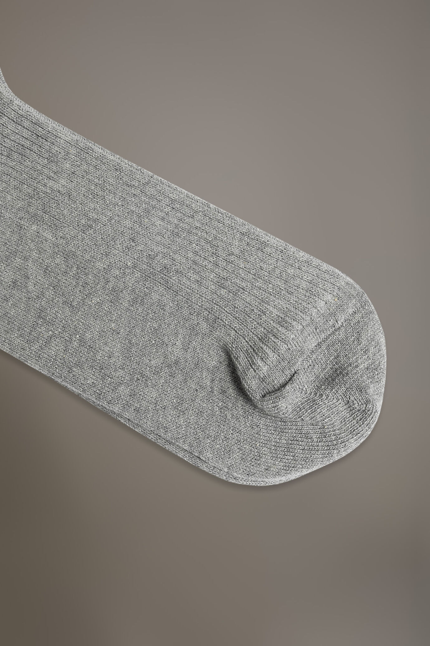 Long socks in ribbed knit made in Italy image number 1