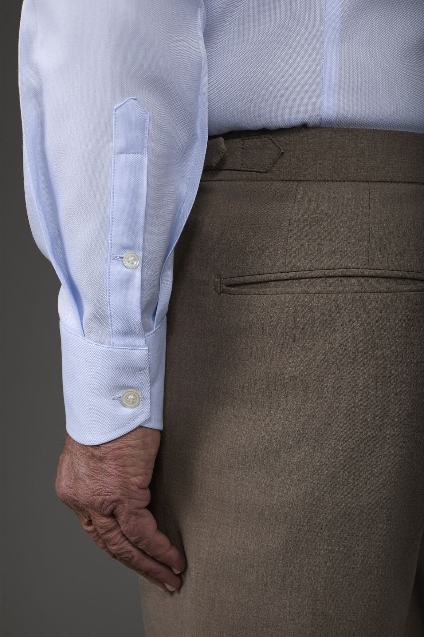 Camicia uomo collo classico tessuto oxford leggero image number 3