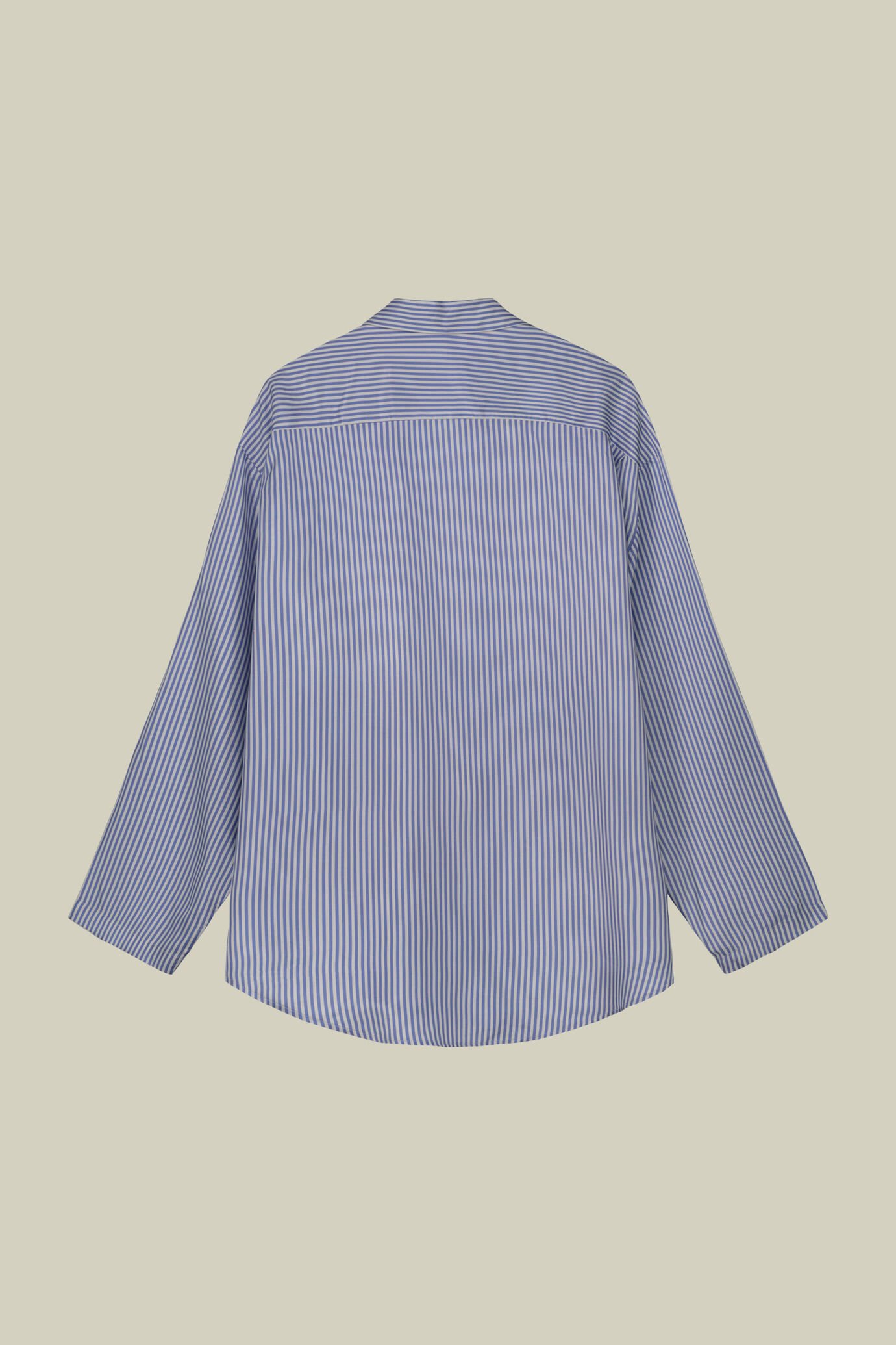 Camicia donna pigiama oversized in tessuto stampato a righe image number 5