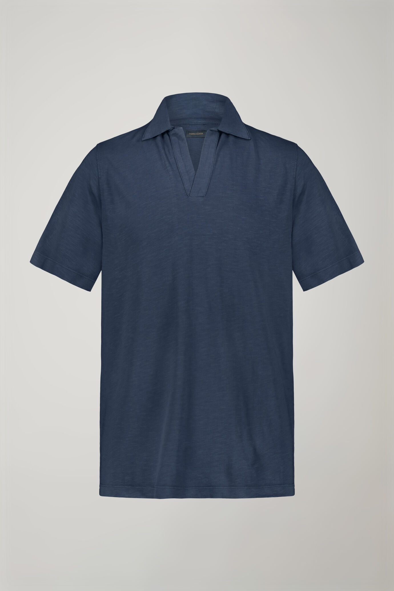 Men’s short sleeve button-less polo shirt with derby collar in pure cotton regular fit image number 4