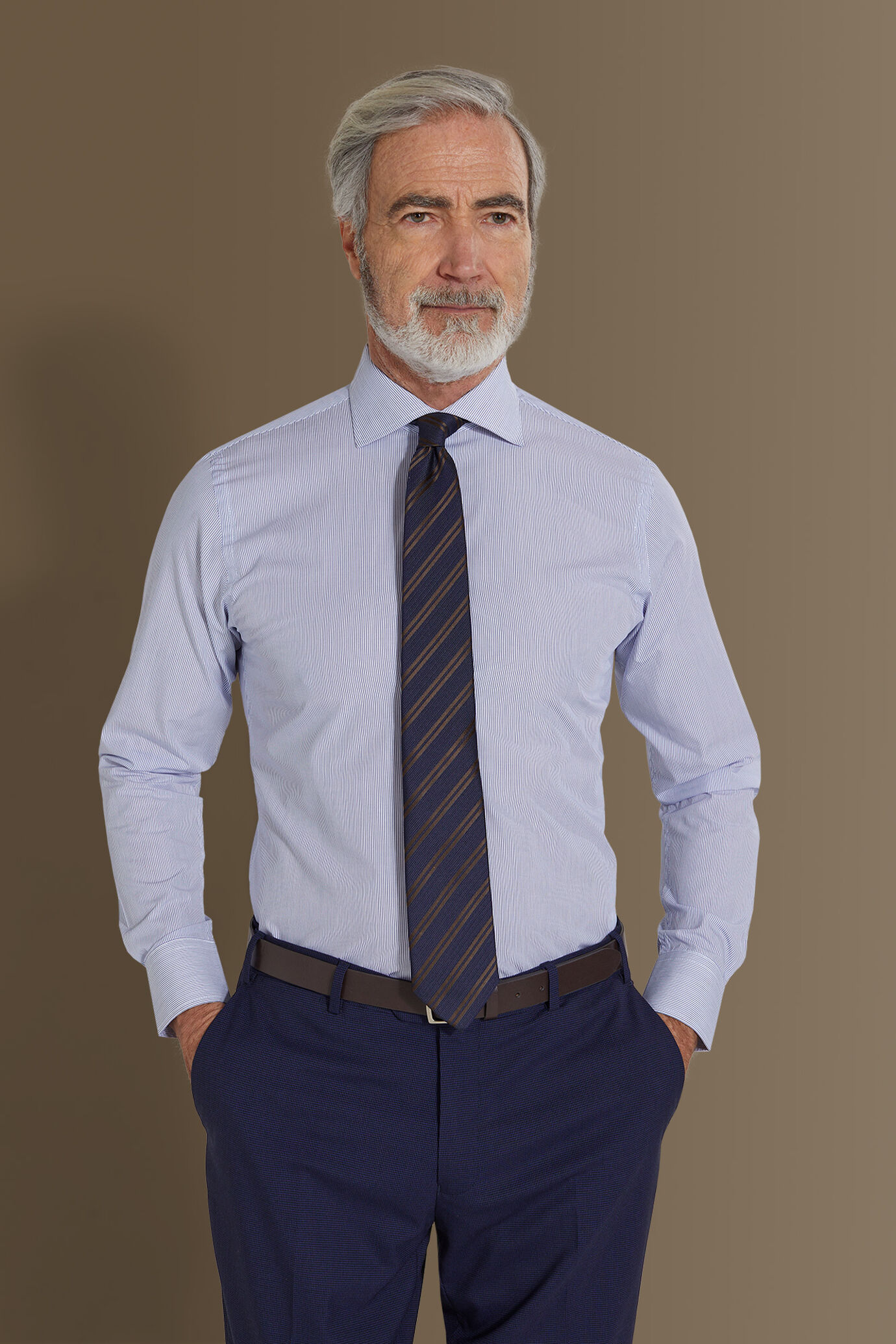 Camicia classica uomo collo francese tinto filo a righe image number 0