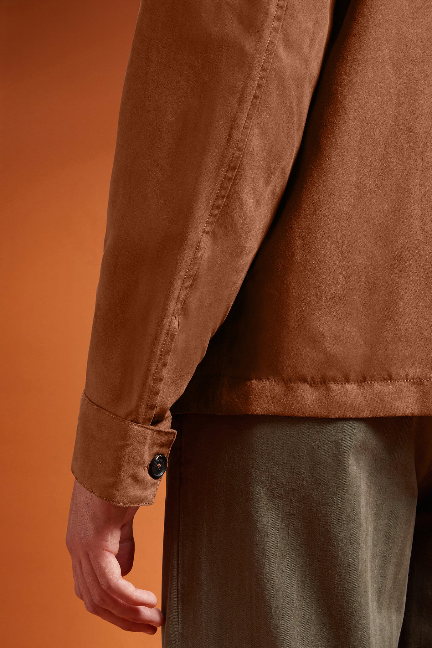 Herrenjacke aus Wildlederimitat in normaler Passform image number 3