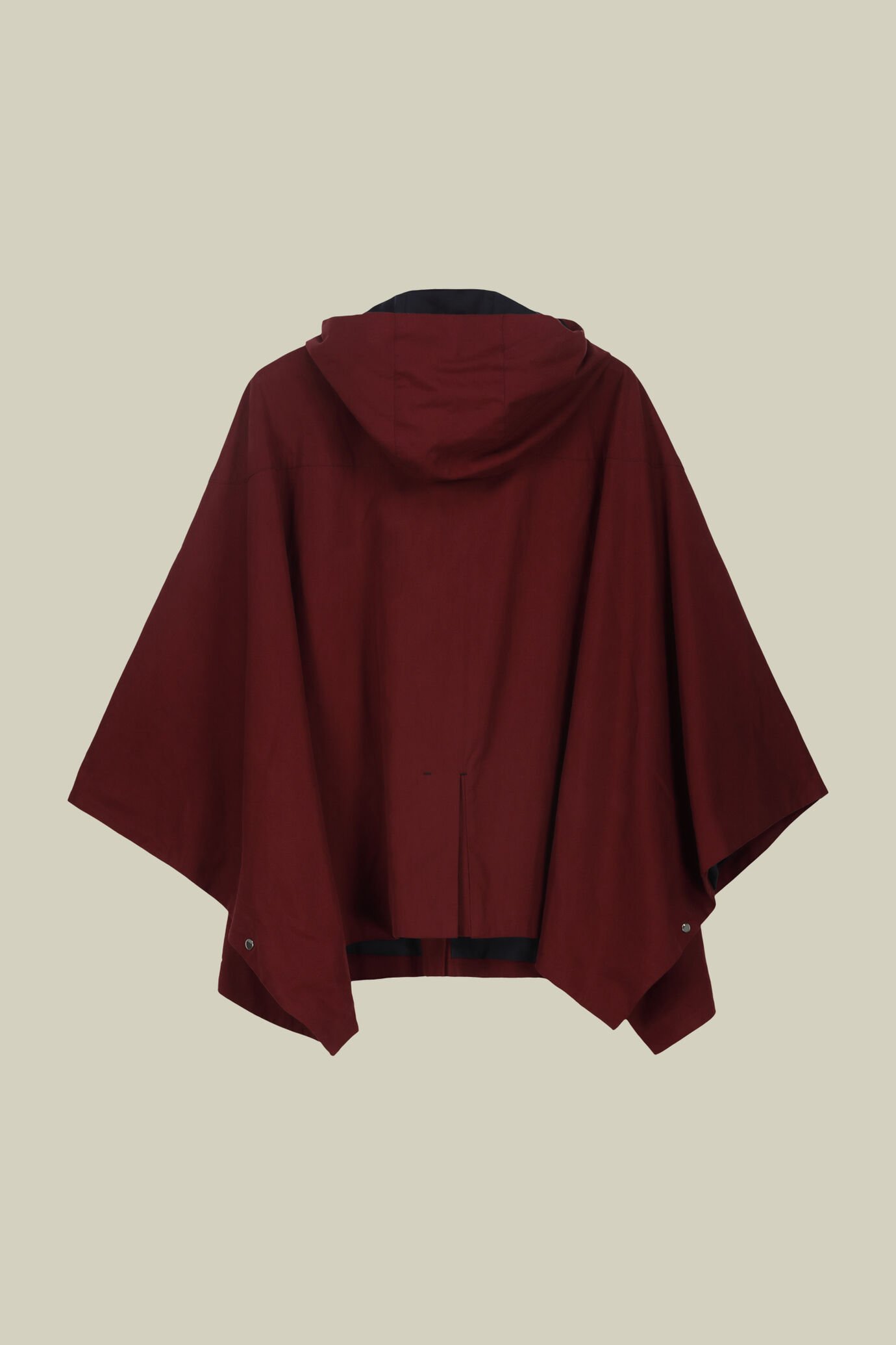 Women's hooded cape image number 6