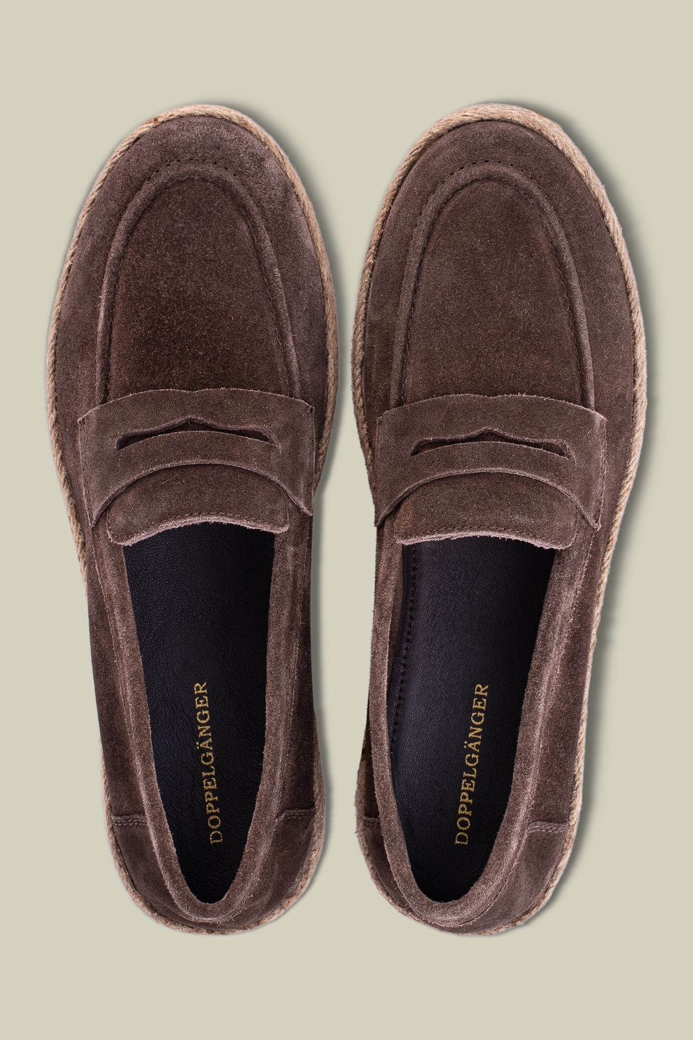 Espadrillas 100% vera pelle scamosciata con rivestimento laterale in paglia image number 4