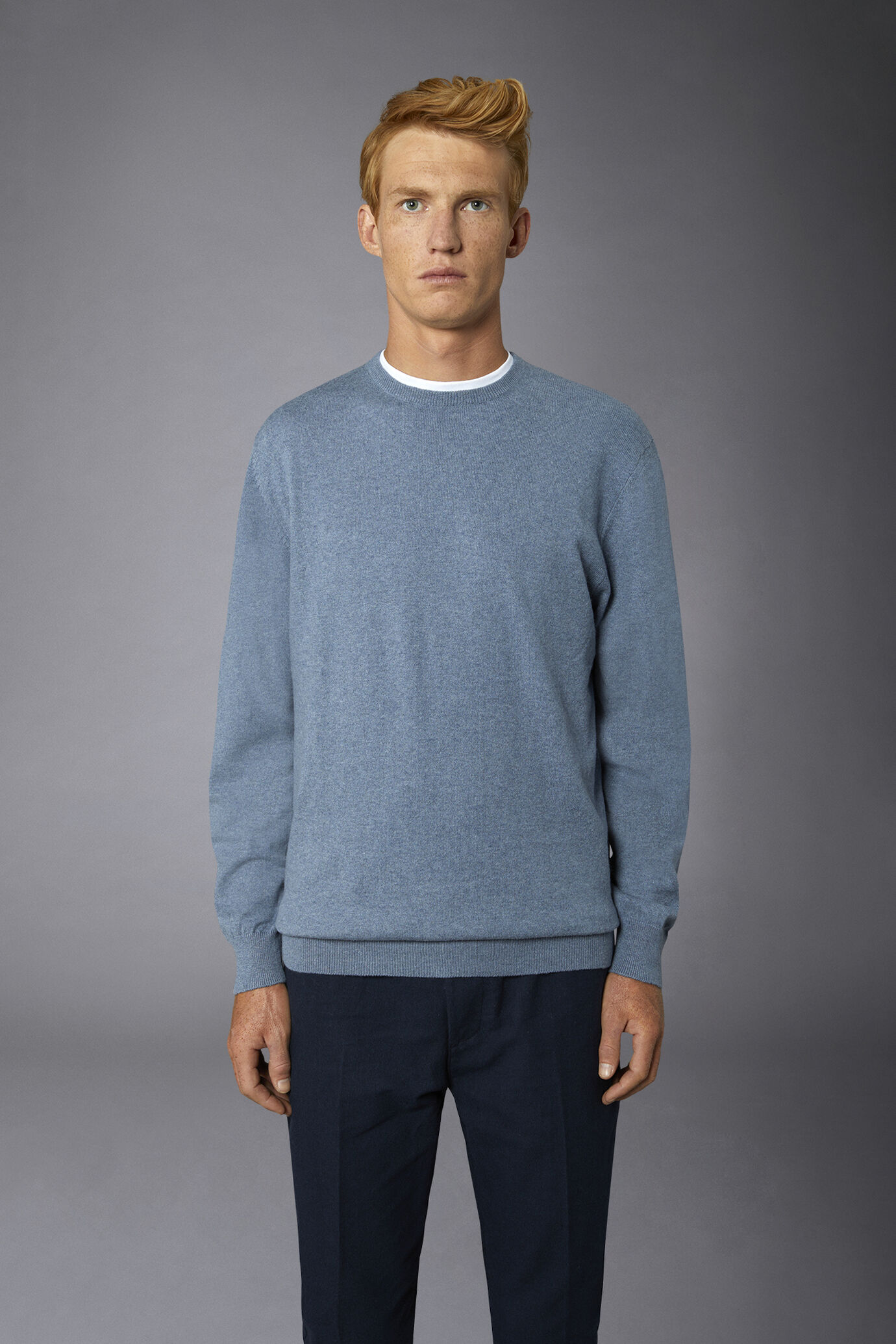 Pull &agrave; col ras du cou en laine et coton image number 2