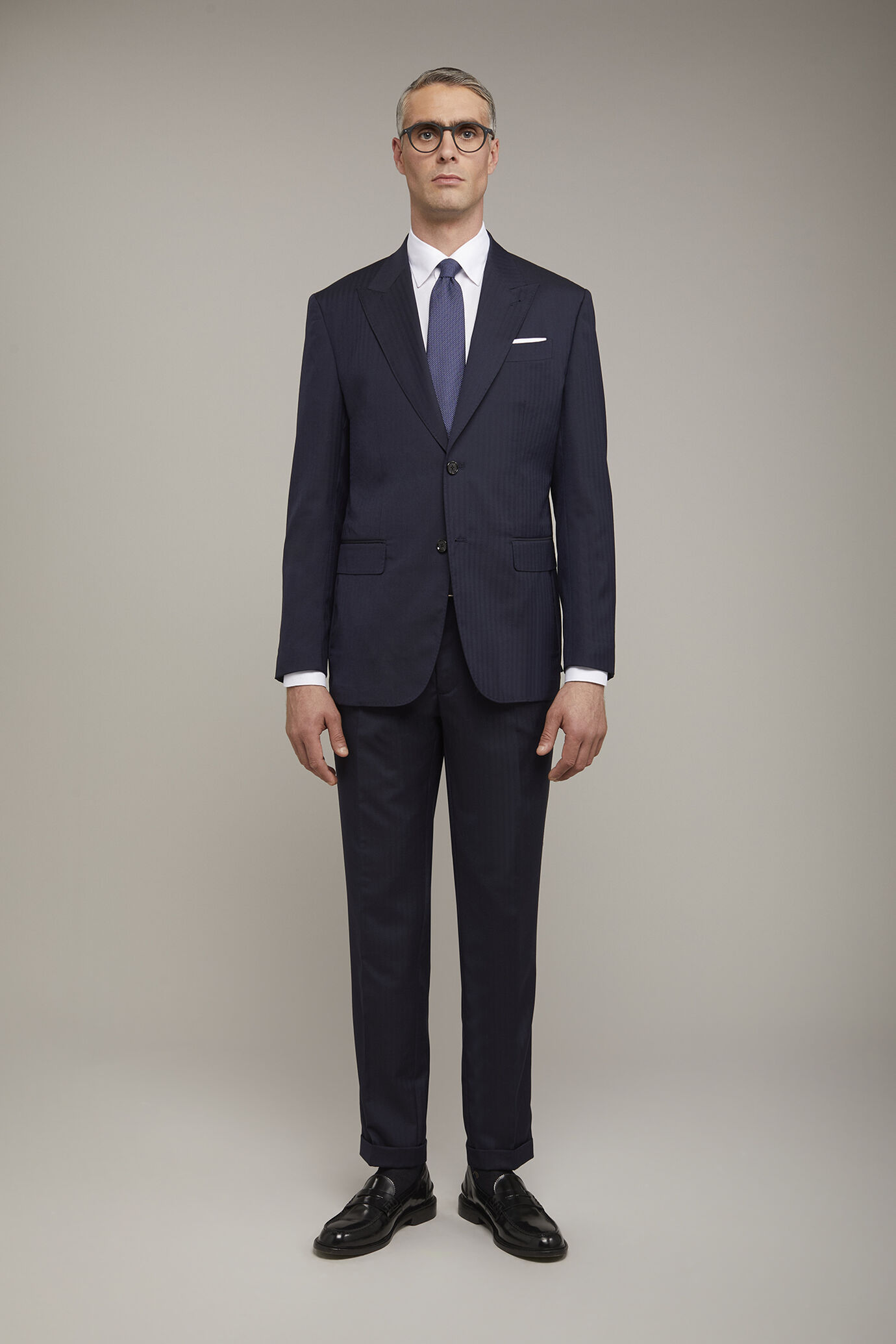 Men's single-breasted Wool Blend suit with herringbone pattern regular fit image number 2