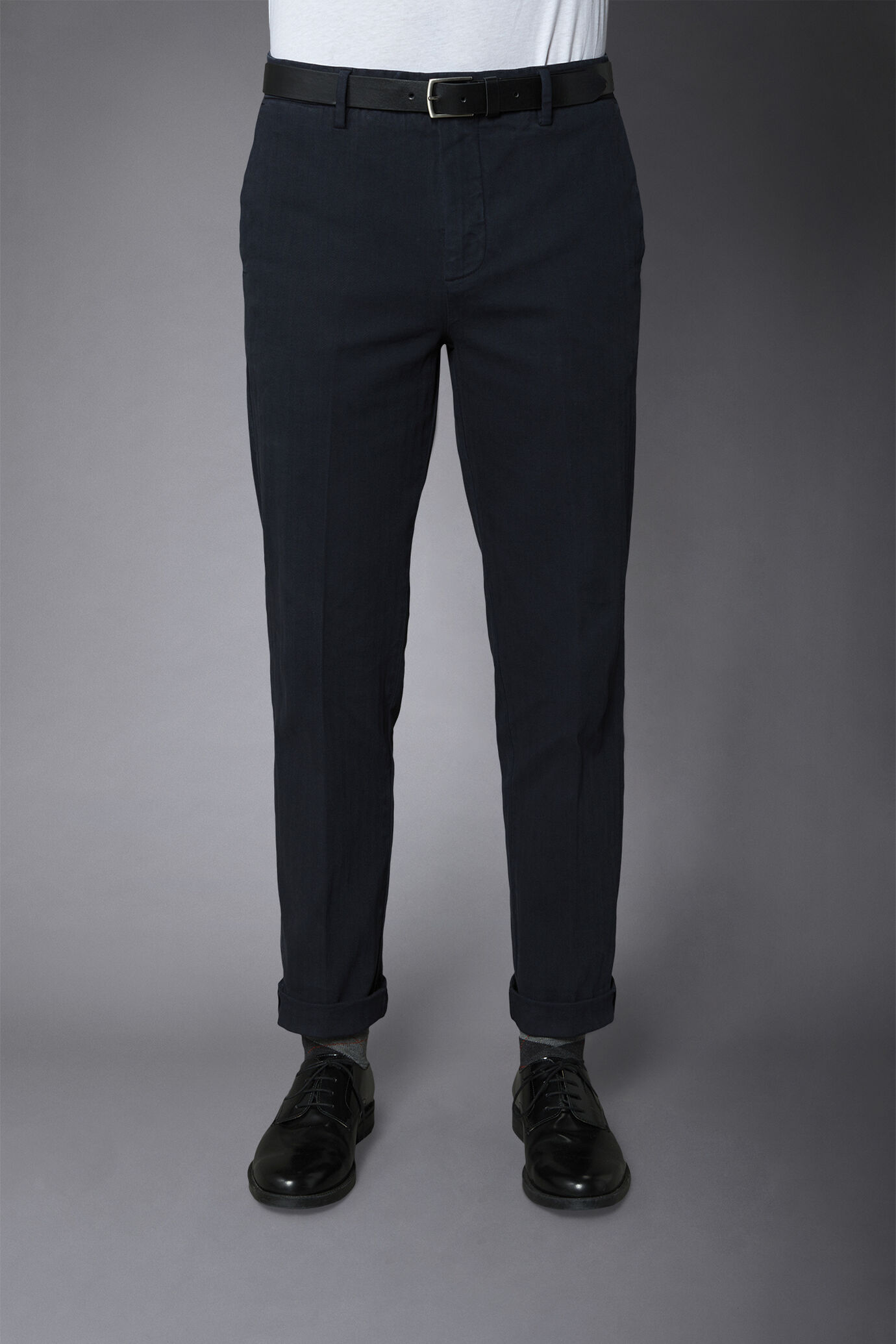 Men's classic pants regular fit herringbone fabric construction image number 3