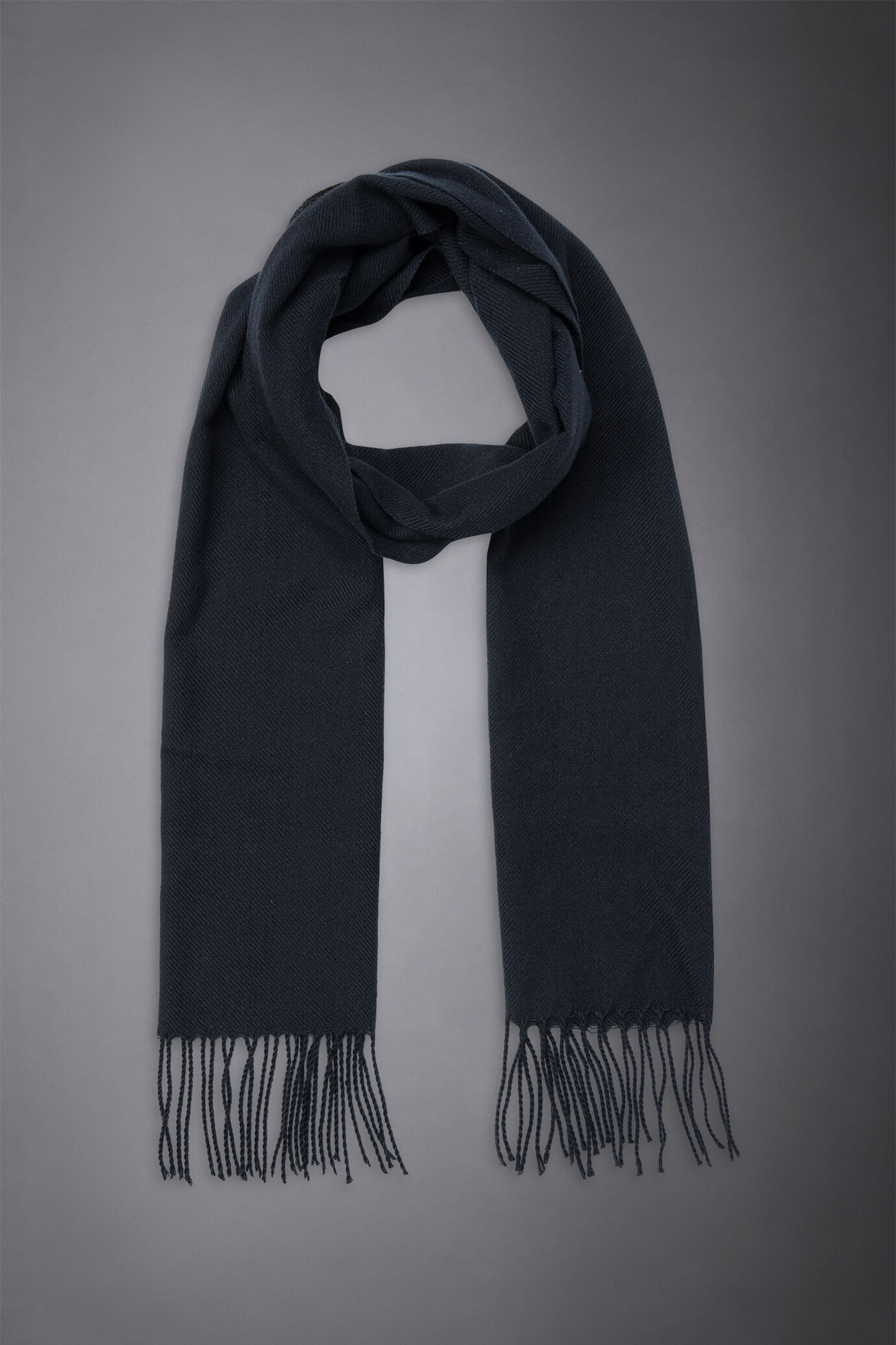 Men's solid-coloured scarf image number 0