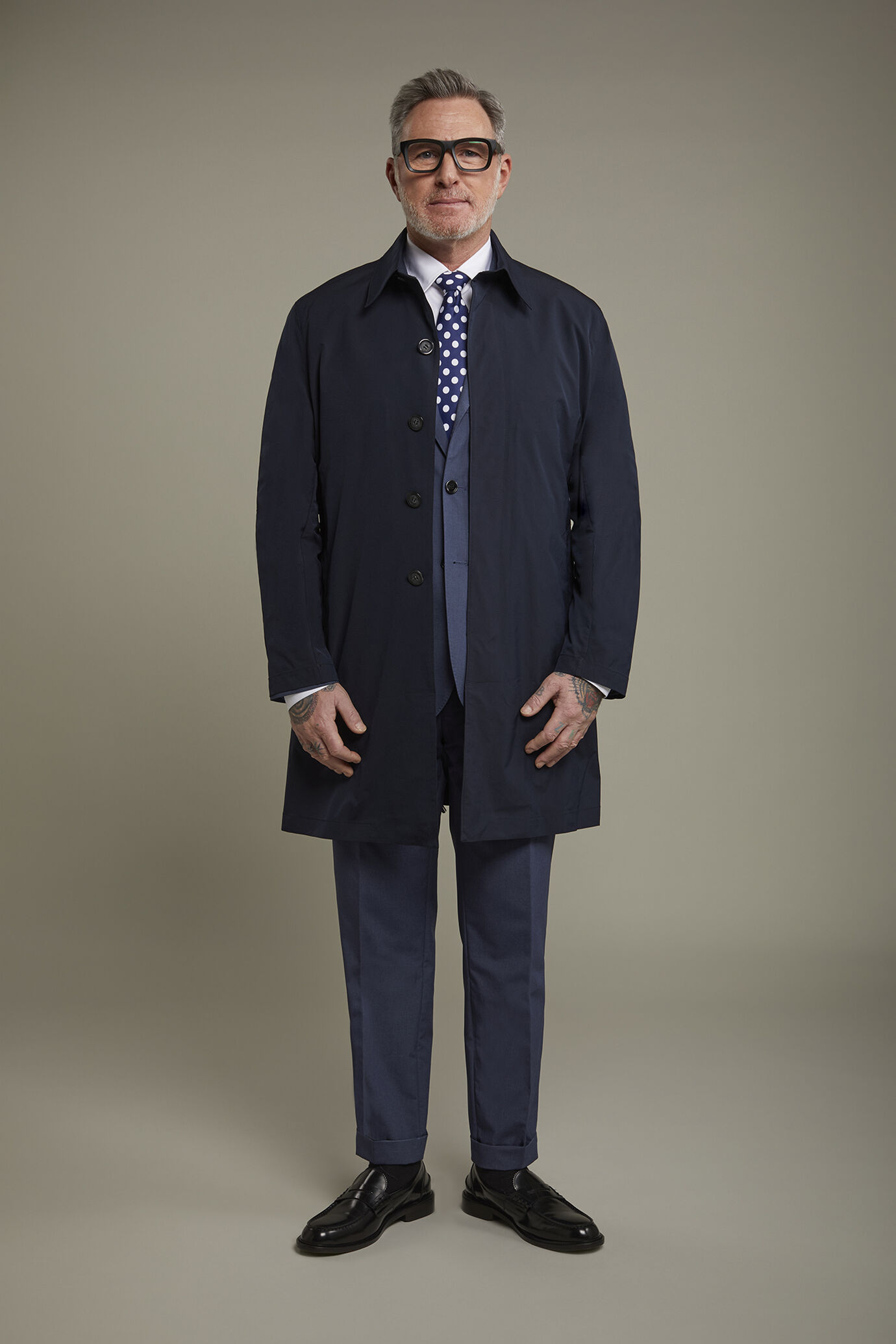 Men's coat in lightweight regular fit fabric image number 2