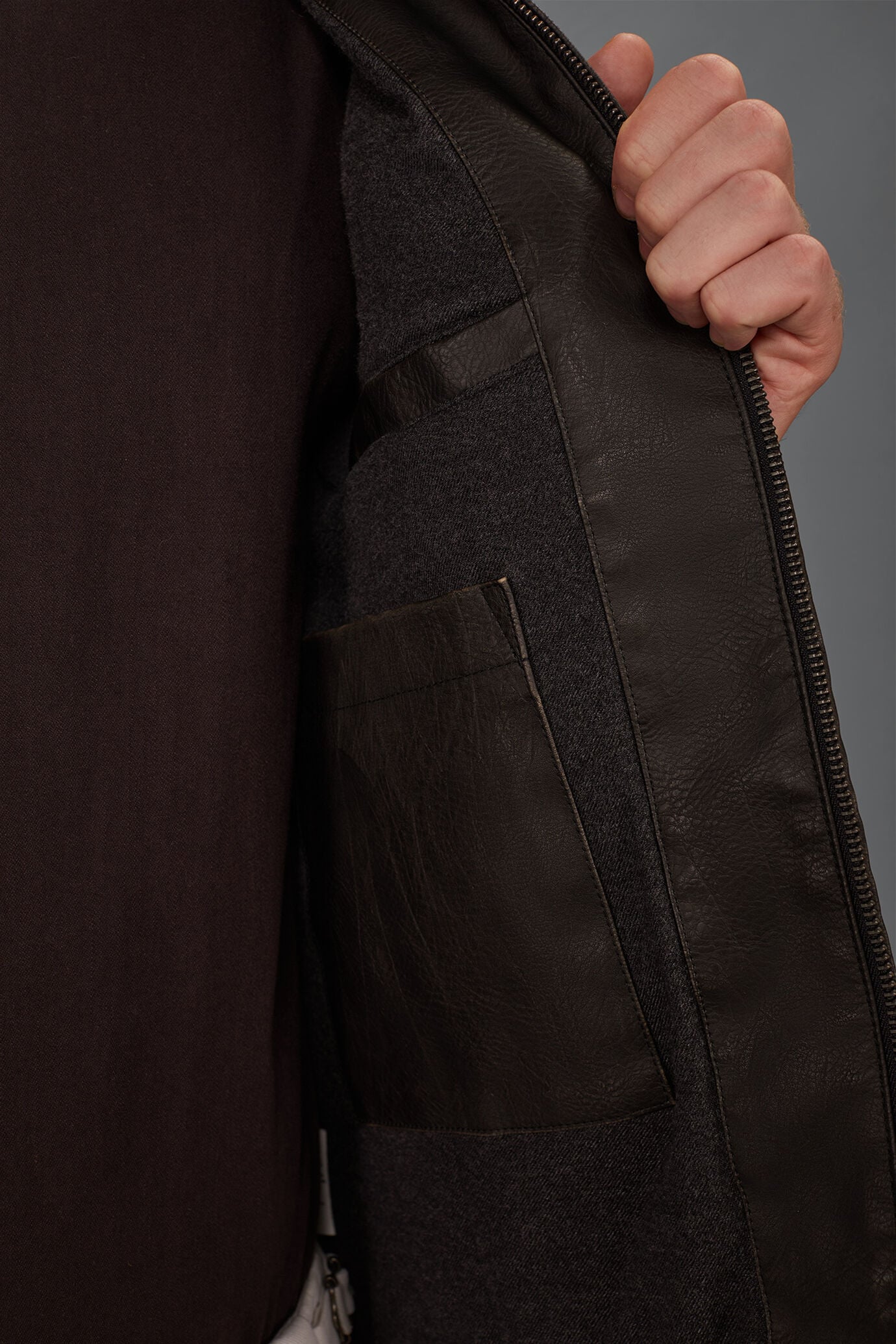 Herren-Bikerjacke aus Kunstleder Ungef&uuml;ttert Regular Fit image number 3