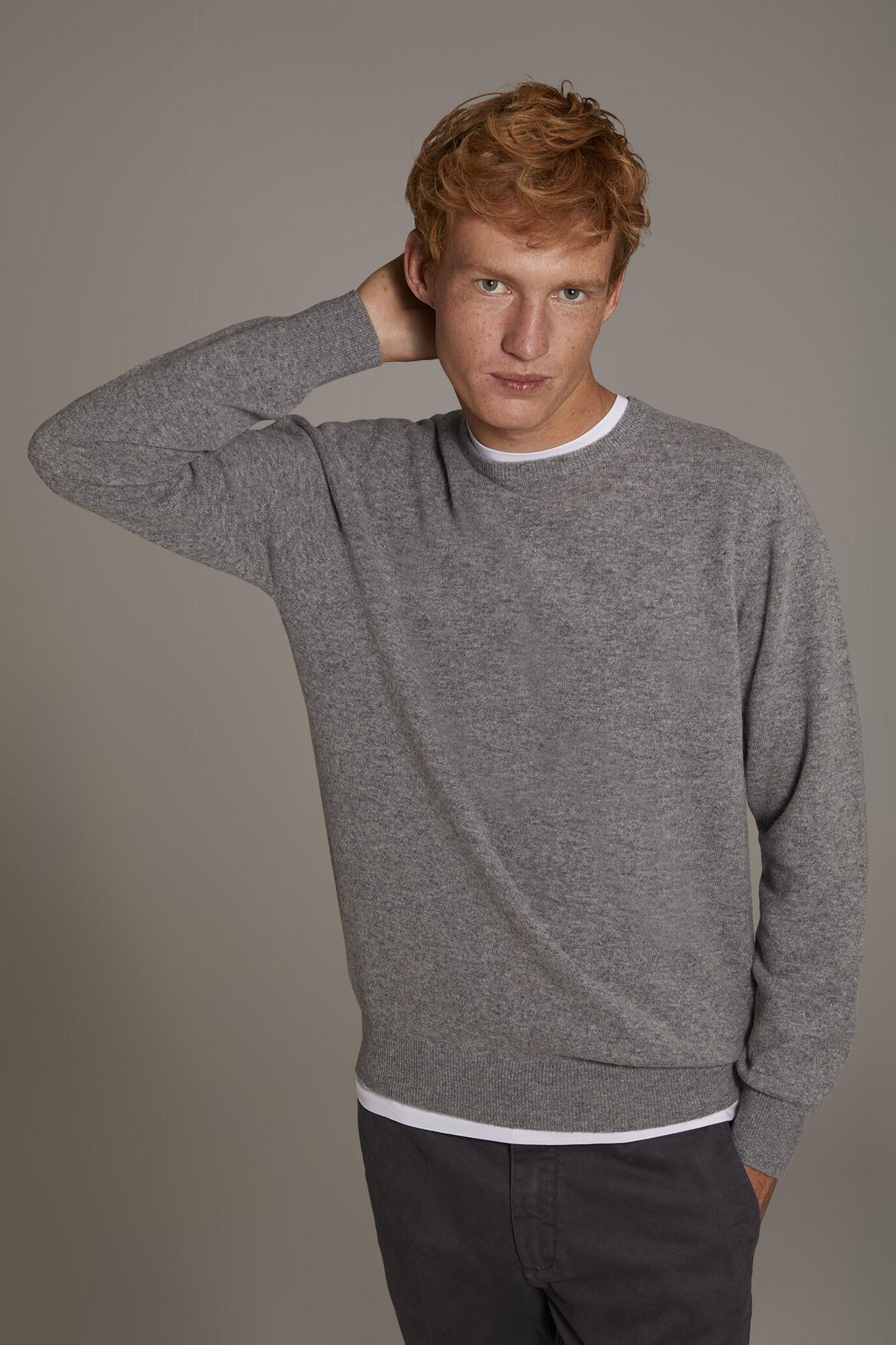 Round neck lambswool blend sweater image number 1
