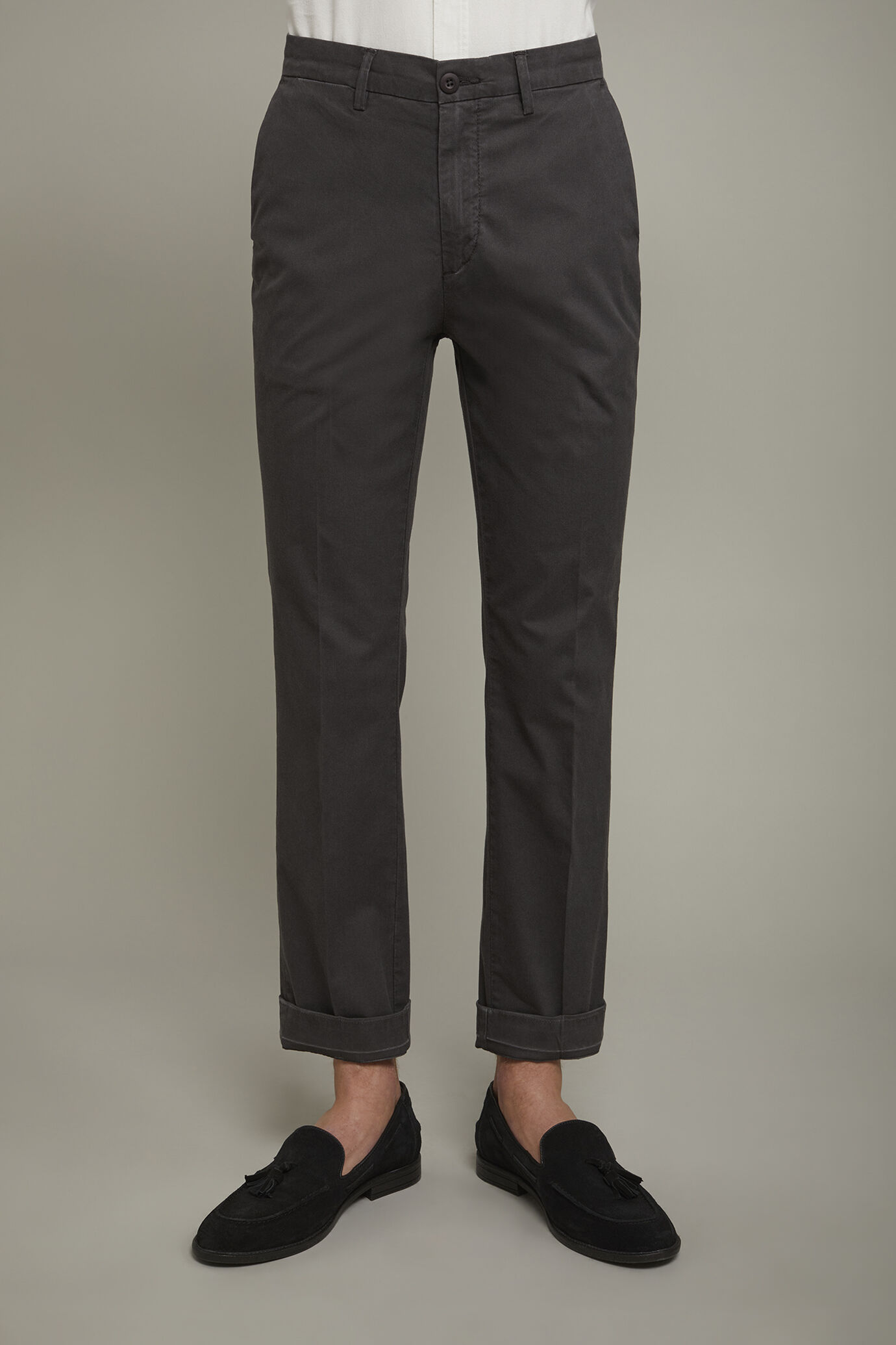 Klassische Herrenhose aus durchgef&auml;rbtem Baumwollstoff in normaler Passform image number 3