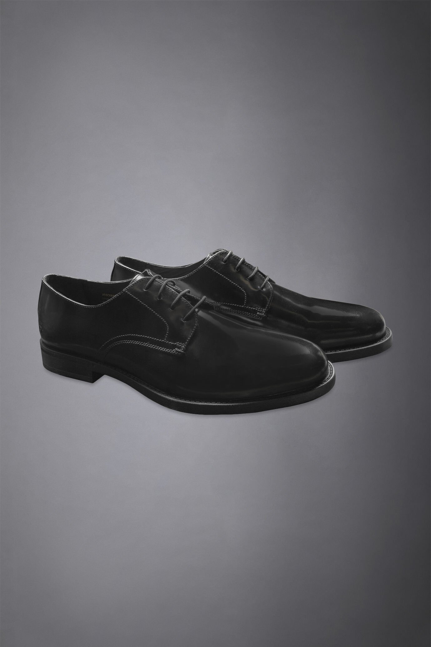 Scarpa derby 100% pelle abrasivata con suola in gomma image number 0