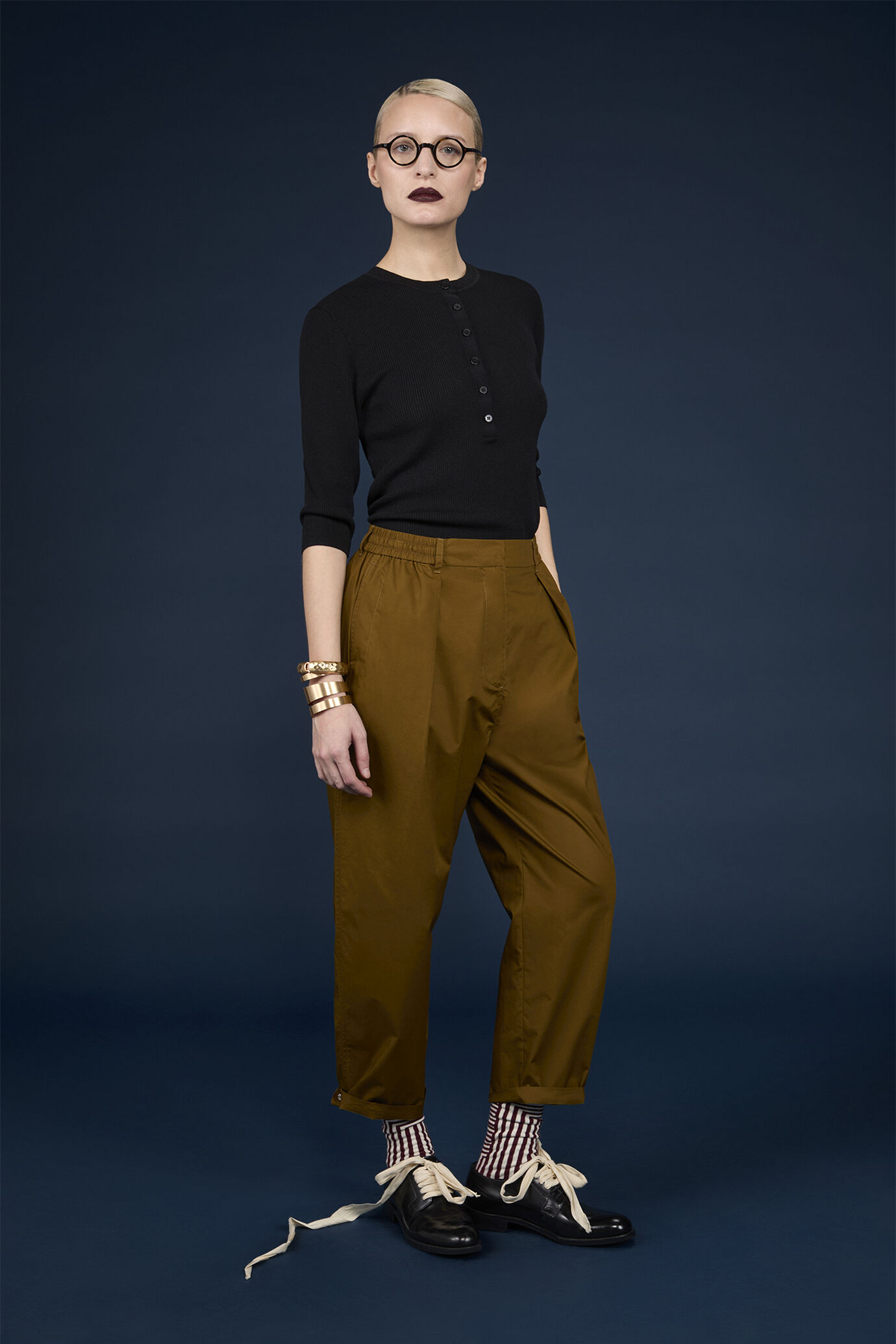 Damenpullover mit Öffnung vorne und ellbogenlangen Ärmeln image number 0