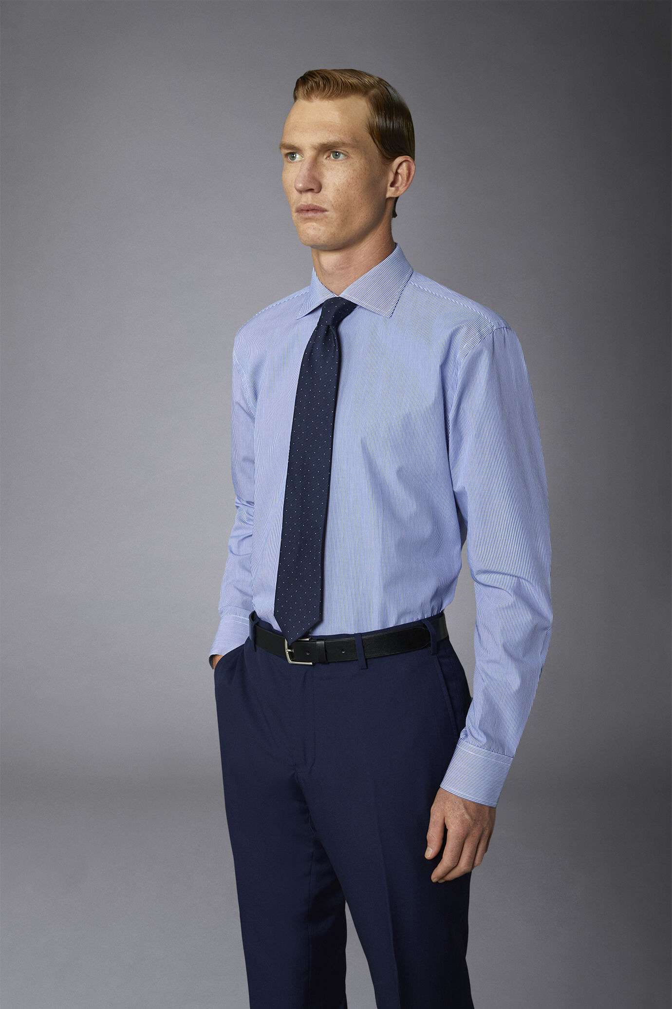 Men's classic slim fit French collar shirt with narrow stripe pattern image number 2