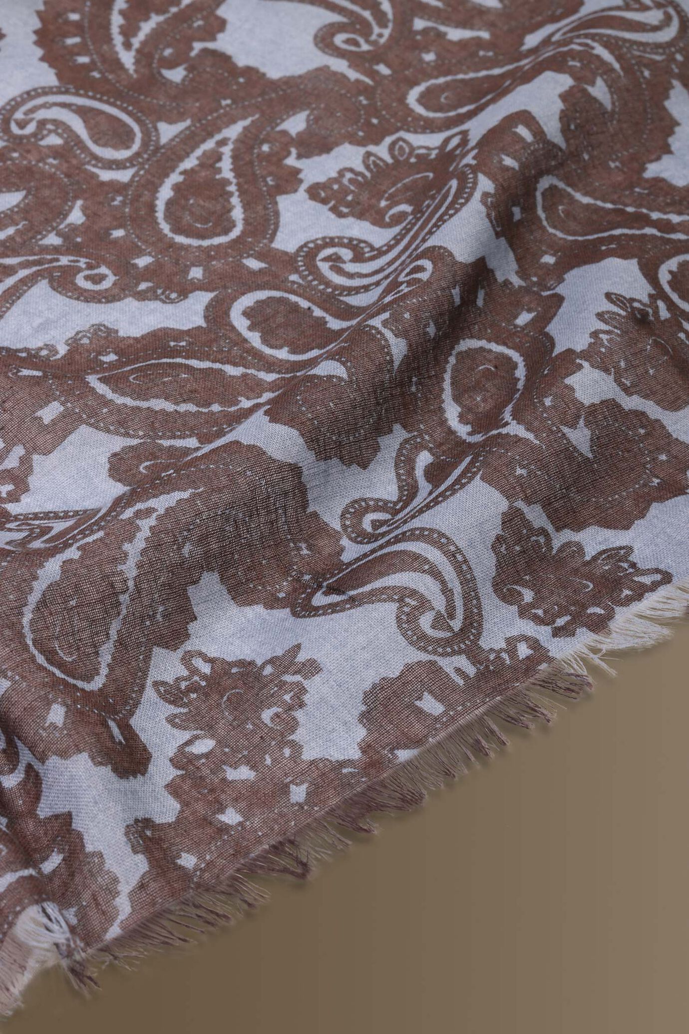 Shawl fancy design cotton fabric image number 1