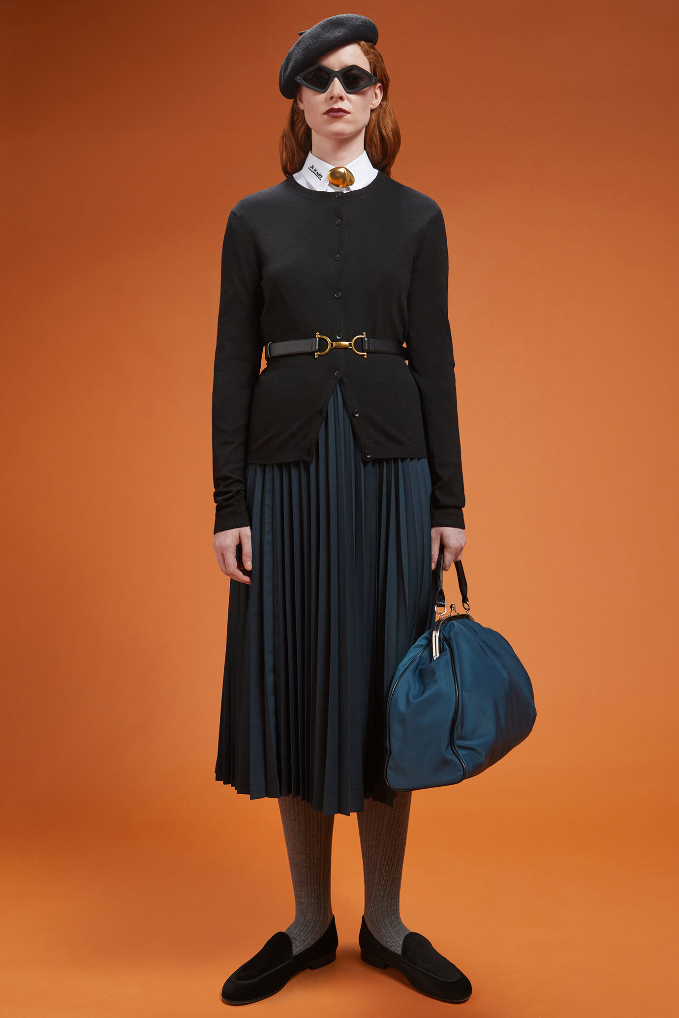 Cardigan pour femme, col rond, en laine et cachemire, coupe classique image number 1