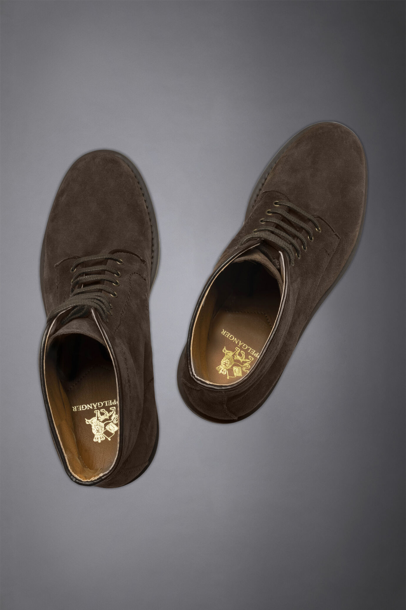 100% suede leather boots with rubber sole image number 2