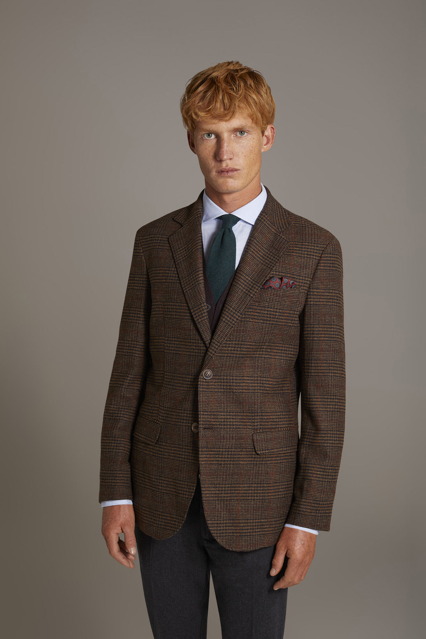 Single-breasted jacket with patch pockets in wool blend made in Italy image number 2