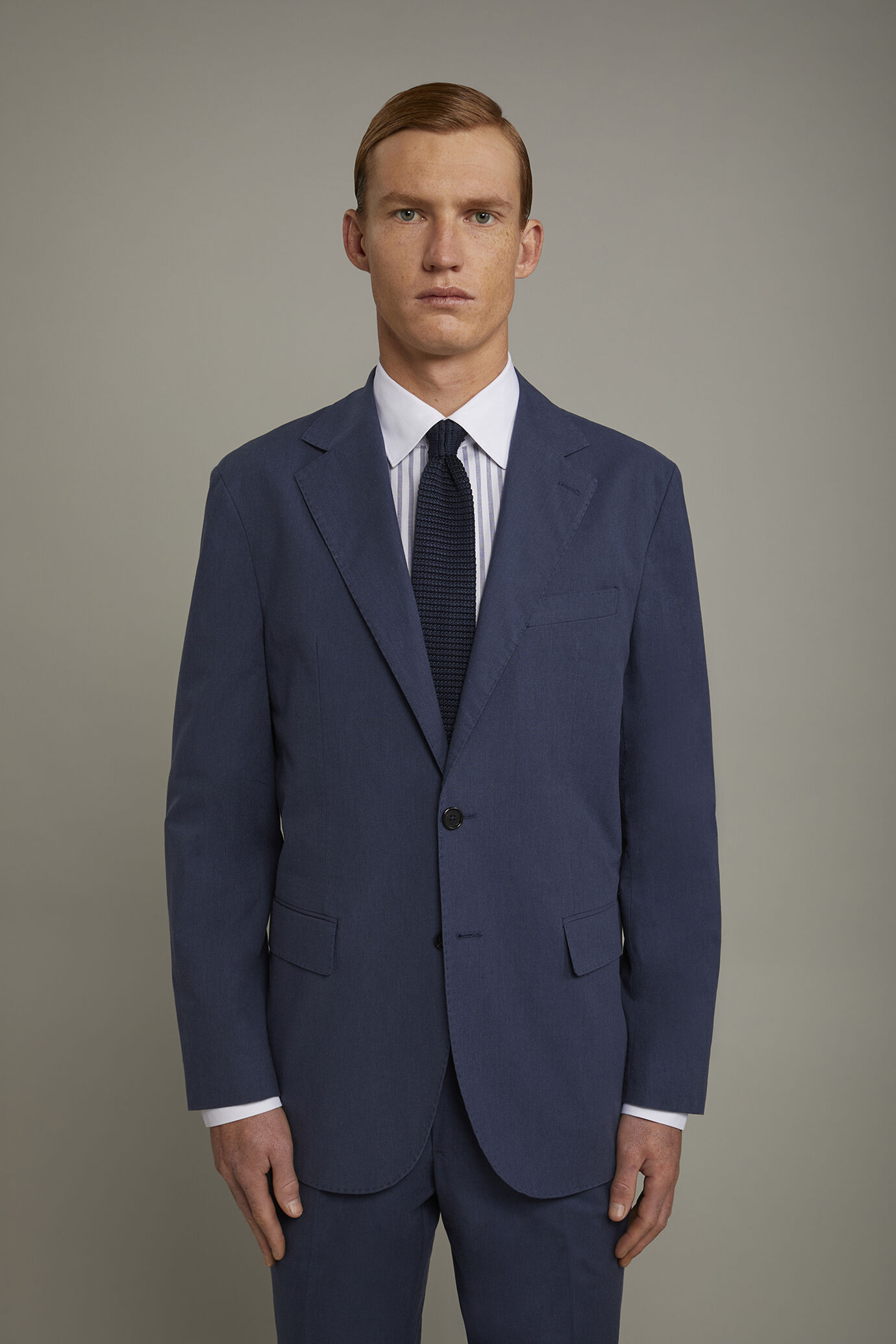 Men&rsquo;s unlined single-breasted blazer with flap pockets in flamed effect fabric regular fit image number 2