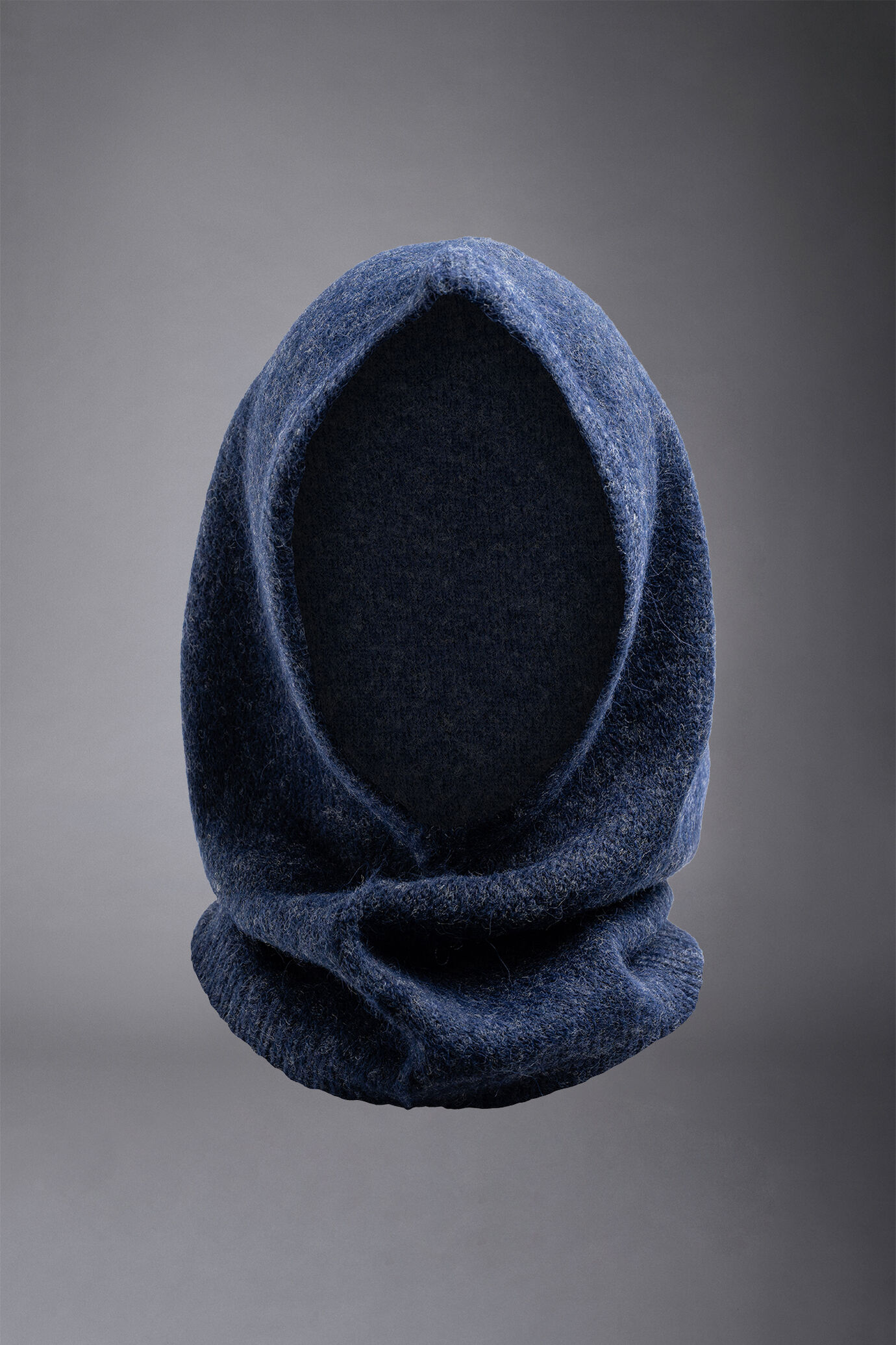 Balaclava donna in maglia morbida misto lana image number 2