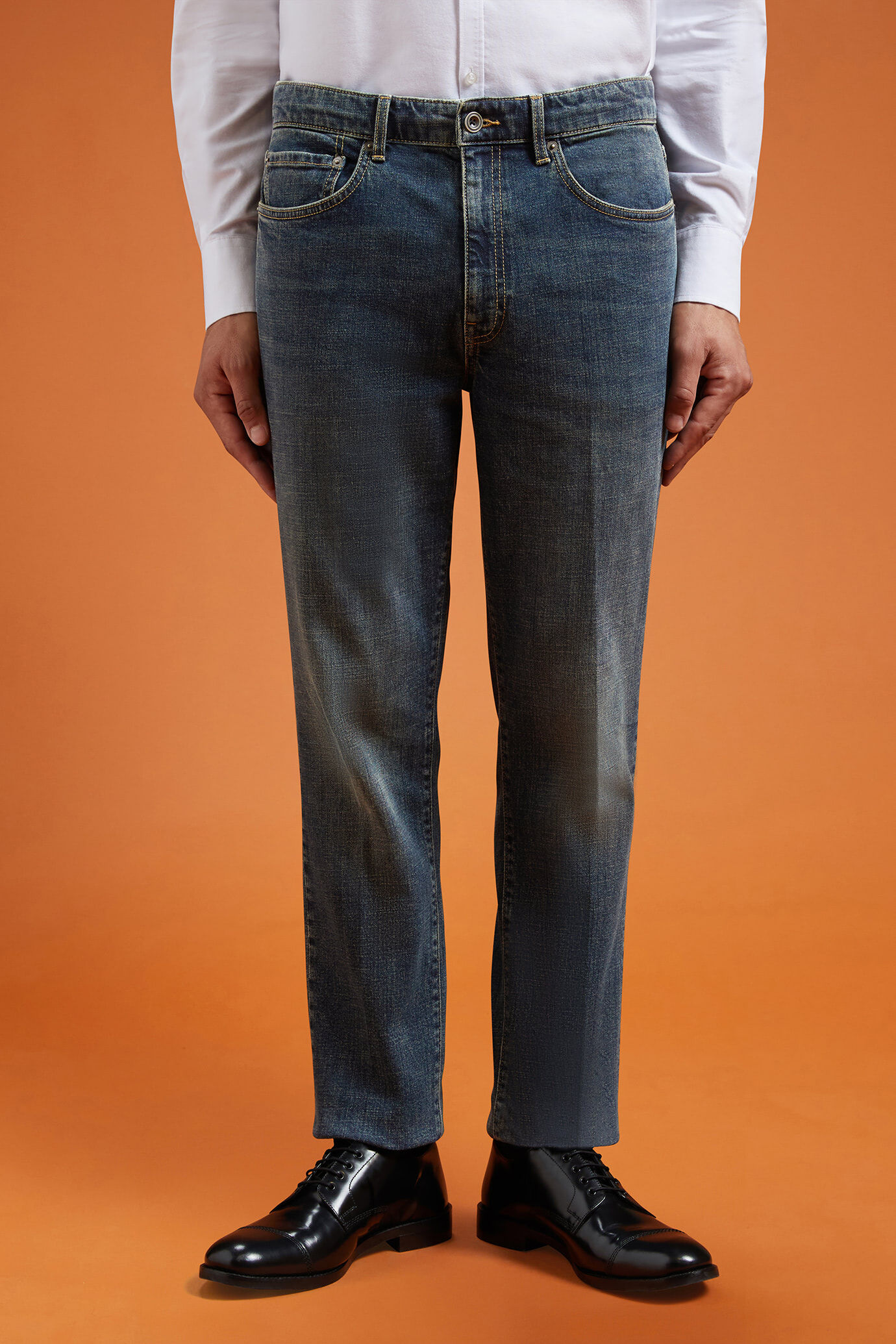 Men's regular fit 5-pocket jeans image number 1