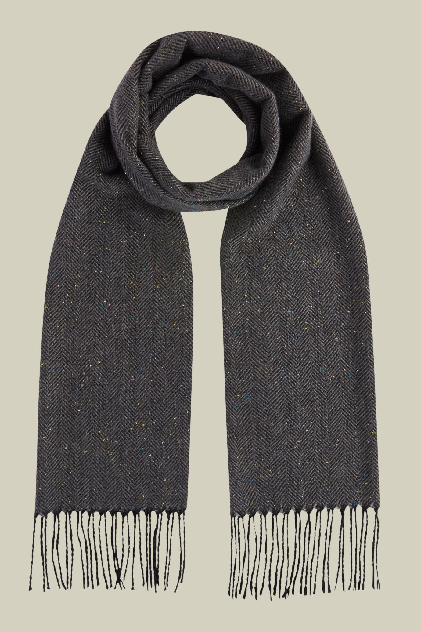 Men's herringbone scarf with fringes