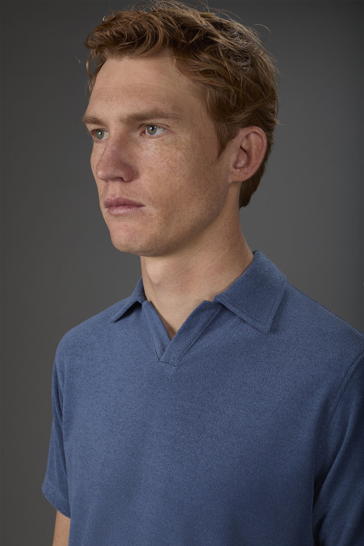 Polo homme à manches courtes et col derby en coton éponge image number 2