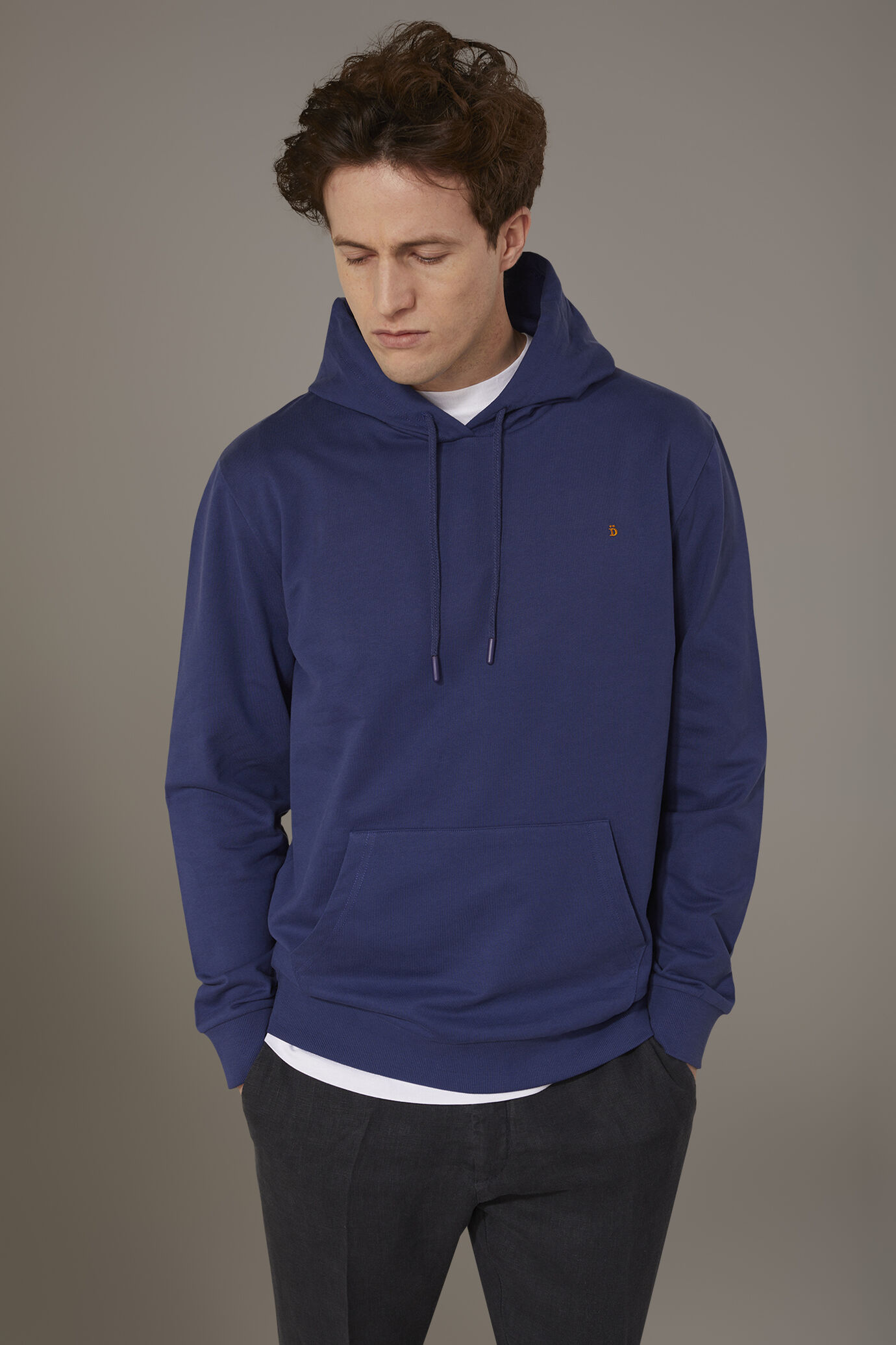 Kapuzenpulli aus 100% Baumwolle image number 1