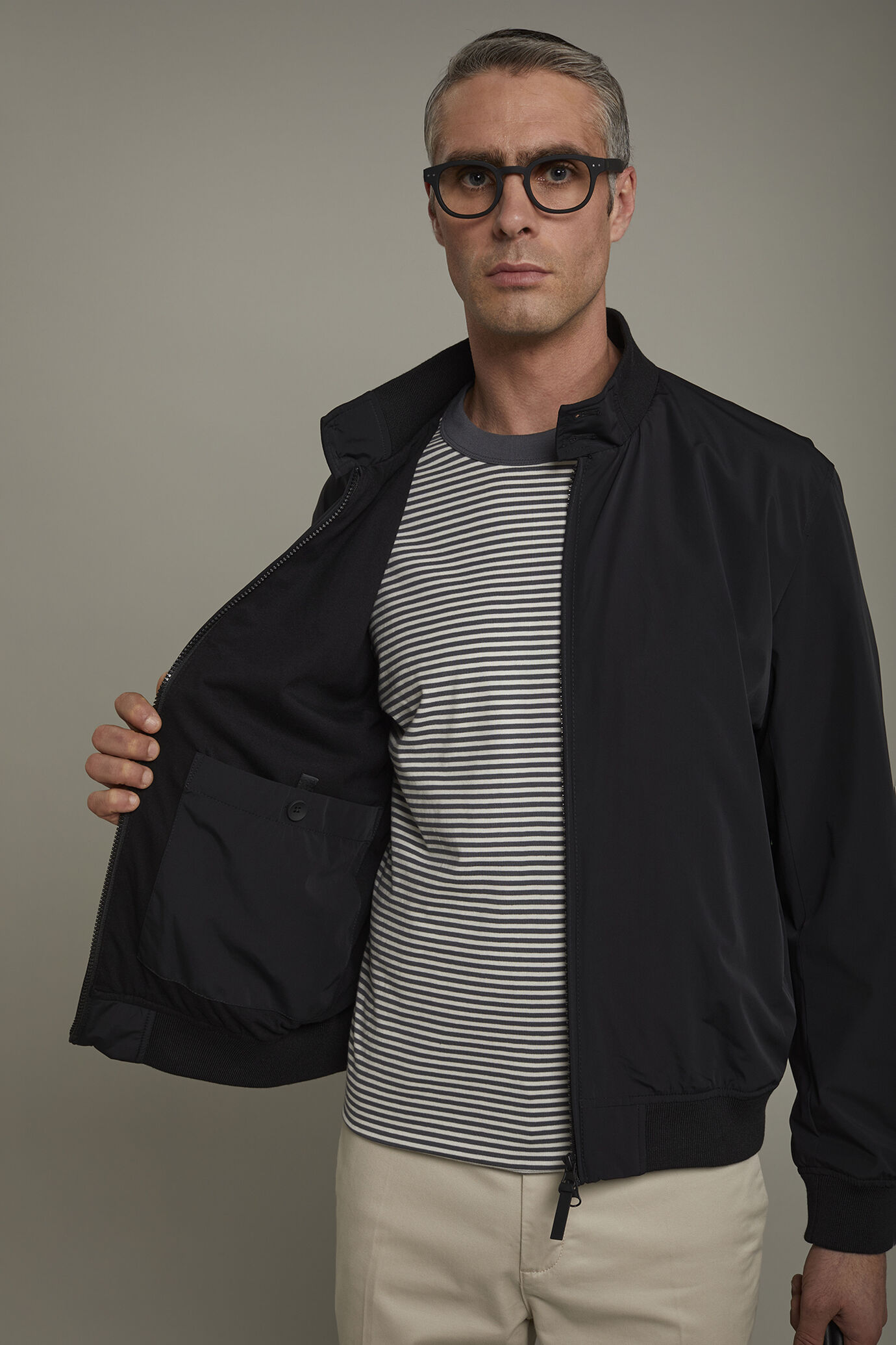 Gefütterte Herrenjacke mit bequemer Passform image number 4