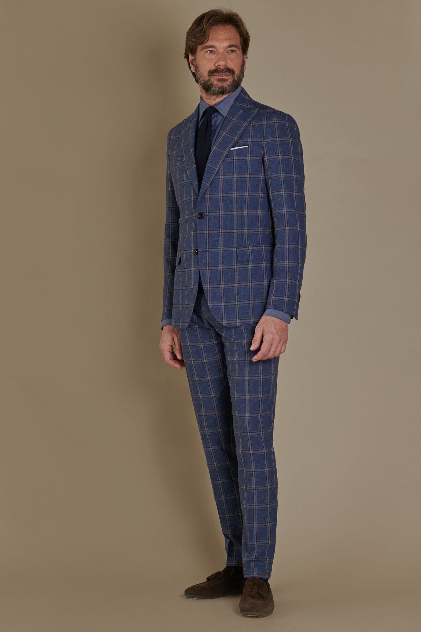 Single breasted suit and trousers with turn up image number 0