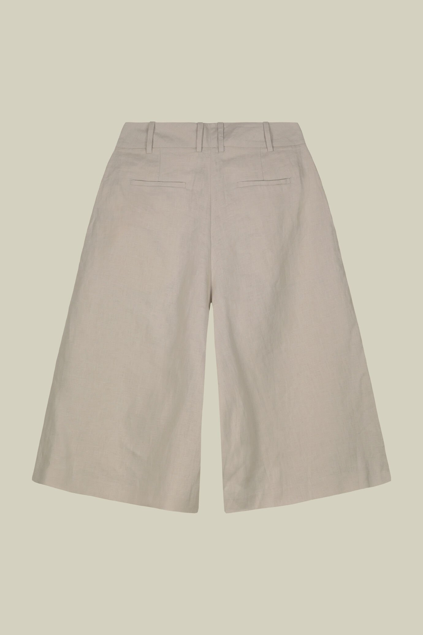 Locker sitzende Bermudashorts für Damen aus 100 % Leinen image number 5