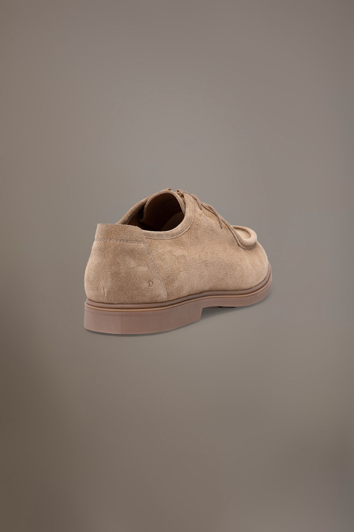 Chaussure Ranger 100% en suéde avec semeille en caoutchouc image number 2