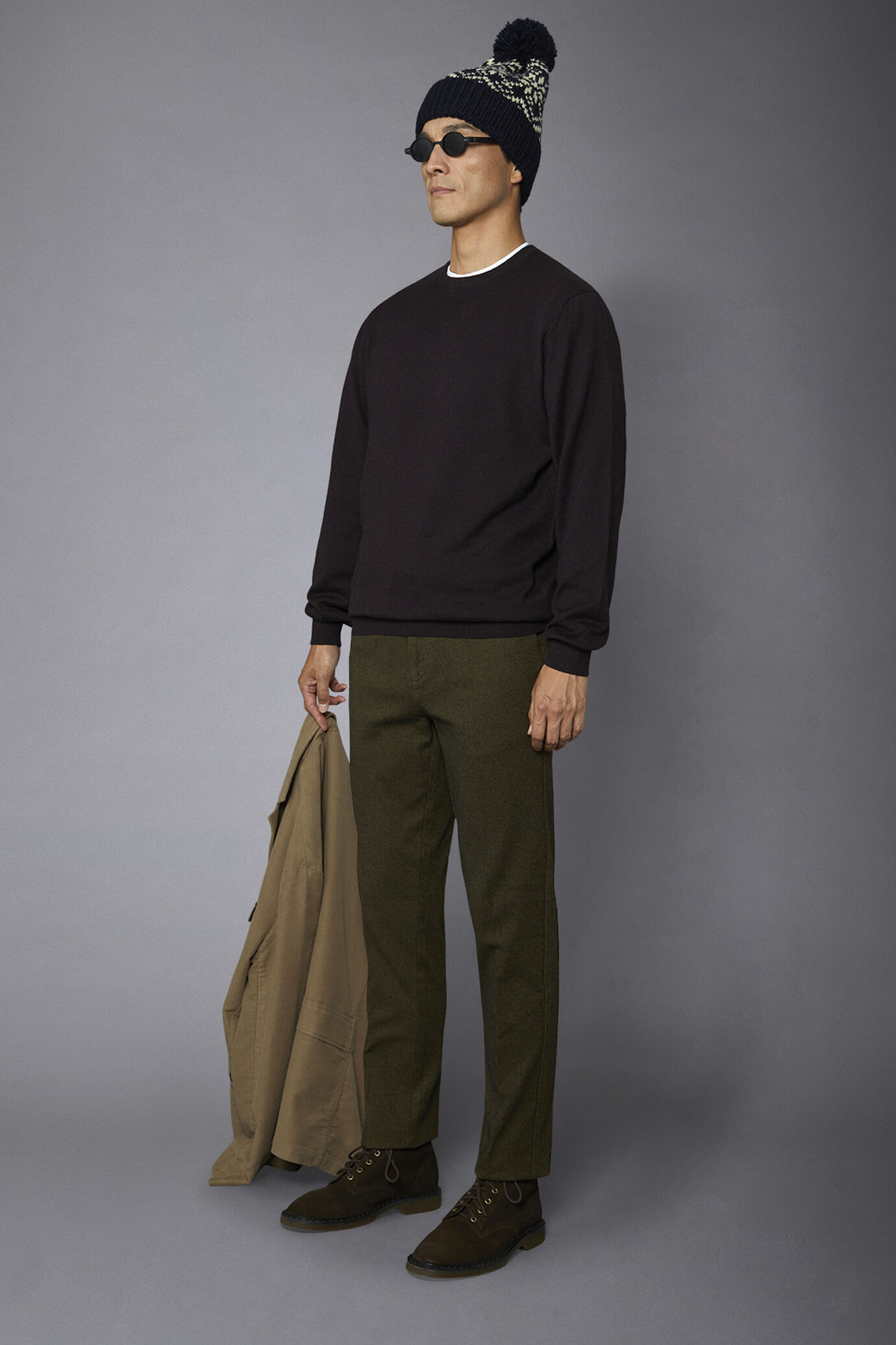 Pantalone chino uomo tessuto in cotone mano lana armaturato image number 1