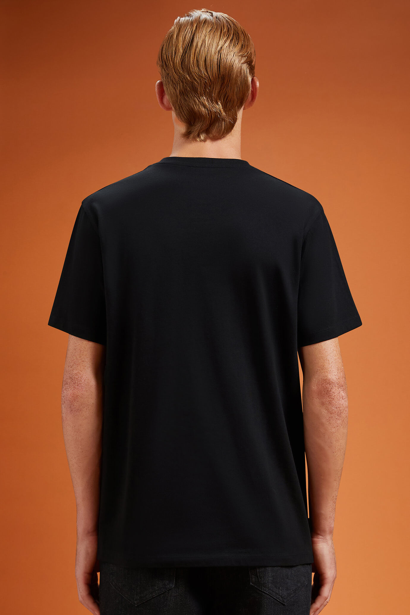 Herren-T-Shirt mit Rundhalsausschnitt und kurzen Ärmeln aus 100 % Baumwolle in normaler Passform image number 1