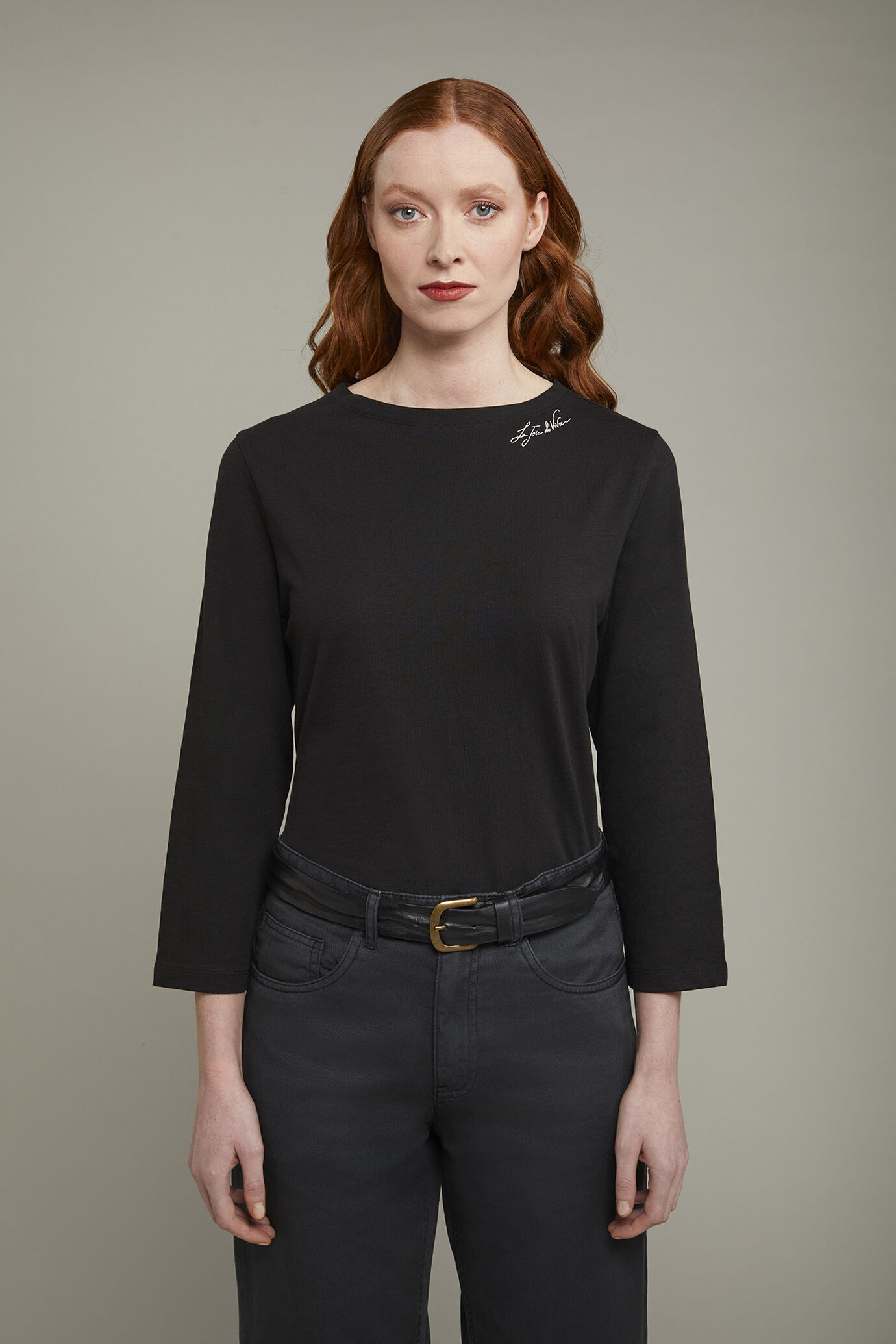 T-Shirt donna scollo a V 100% cotone regular fit image number 2