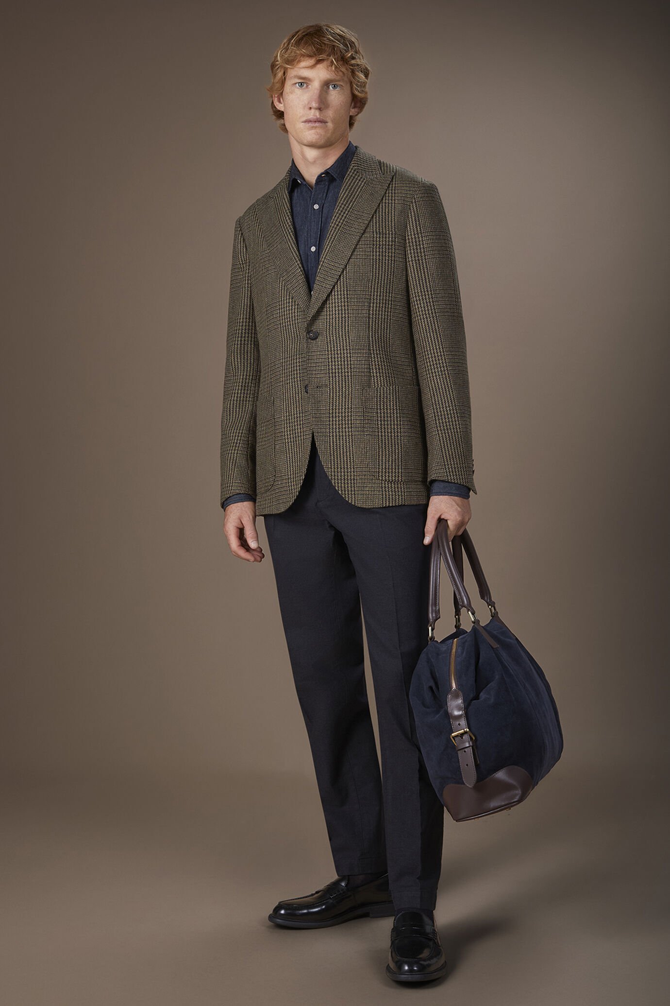 Men's regular fit single-breasted jacket in Prince of Wales check wool blend fabric with peak lapels