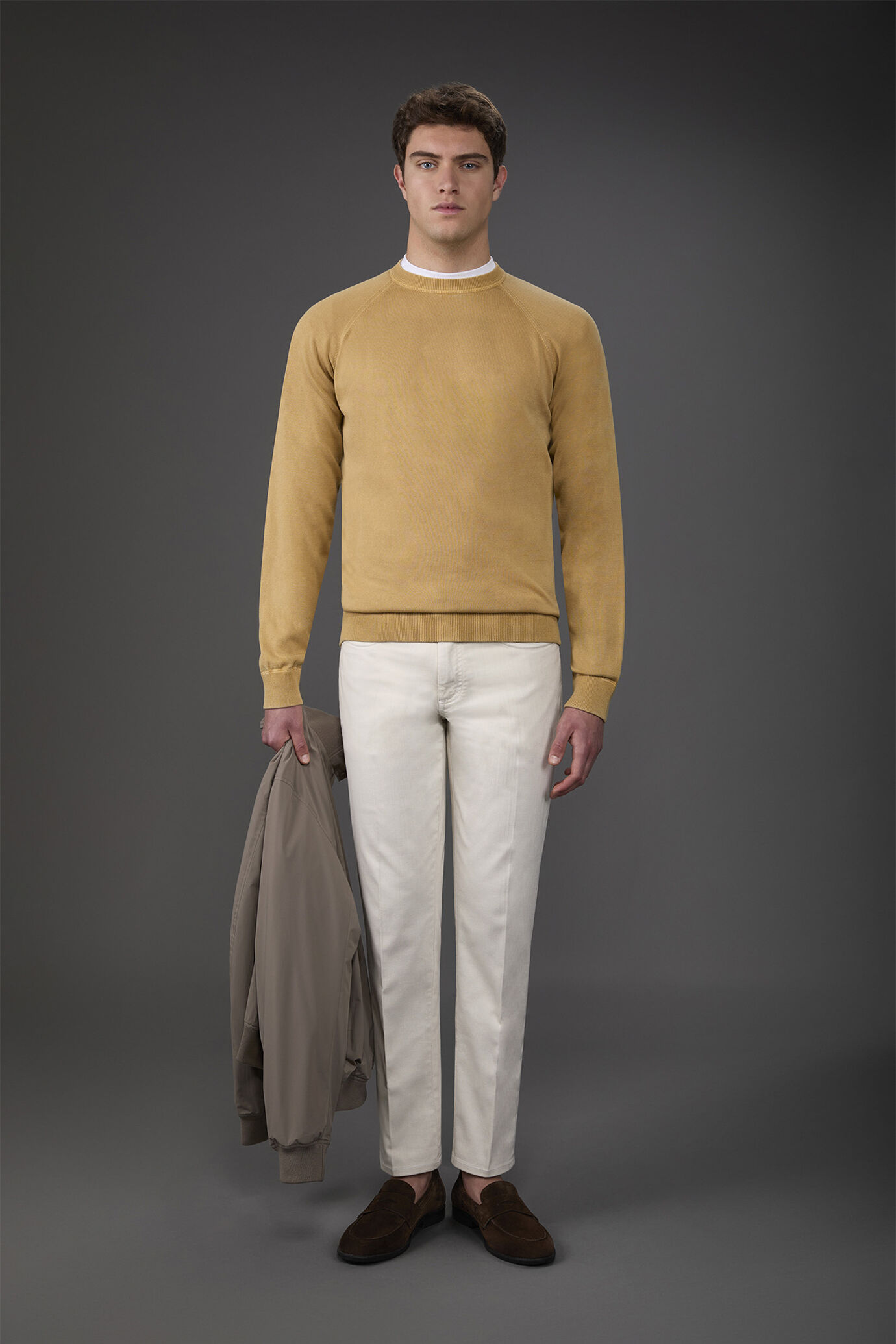 Maglia uomo girocollo 100% cotone con maniche raglan image number 0