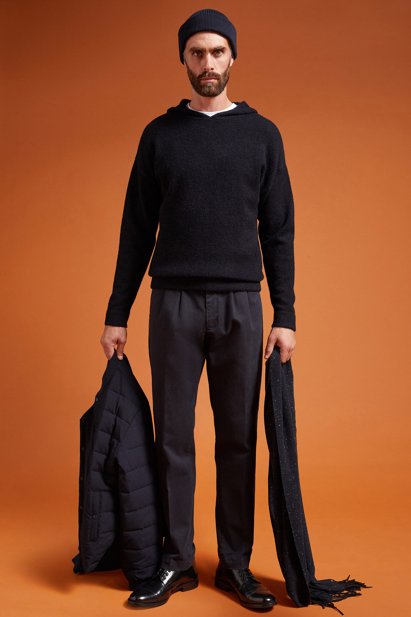 Pull homme à capuche en polylaine, coupe classique image number 1
