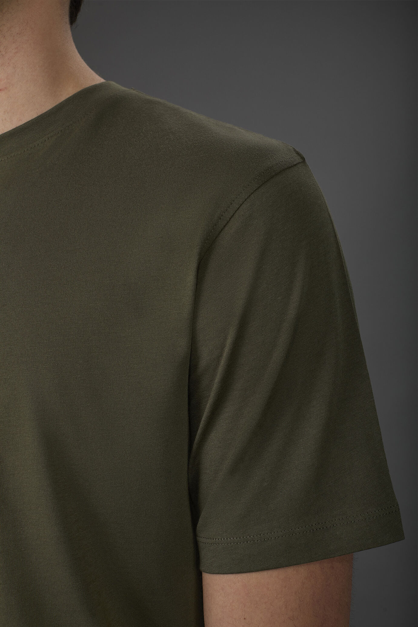 T-shirt homme, col rond et manches courtes, en coton biologique image number 3