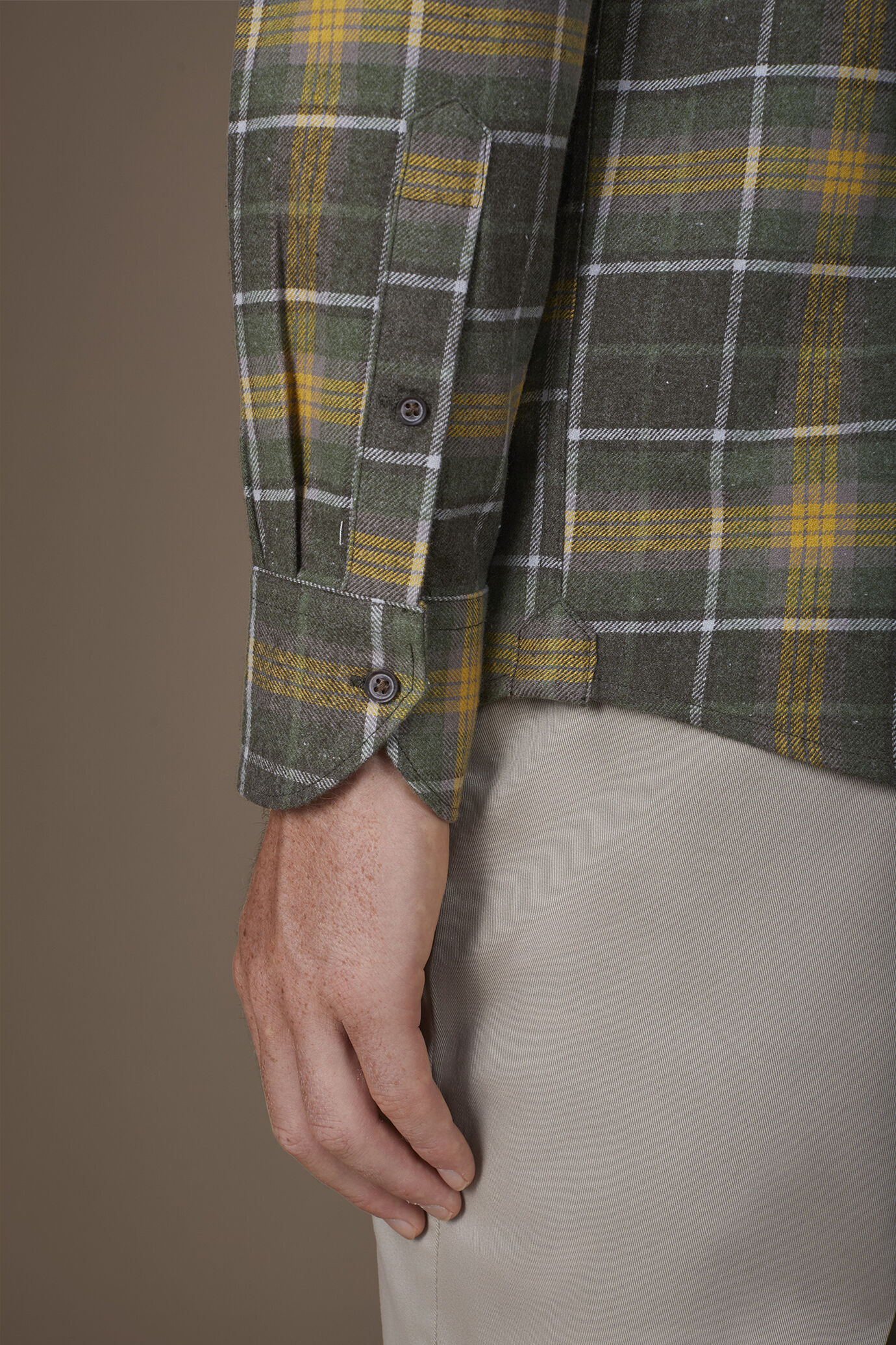 Camicia uomo casual tessuto in flanella a quadri comfort fit image number 2